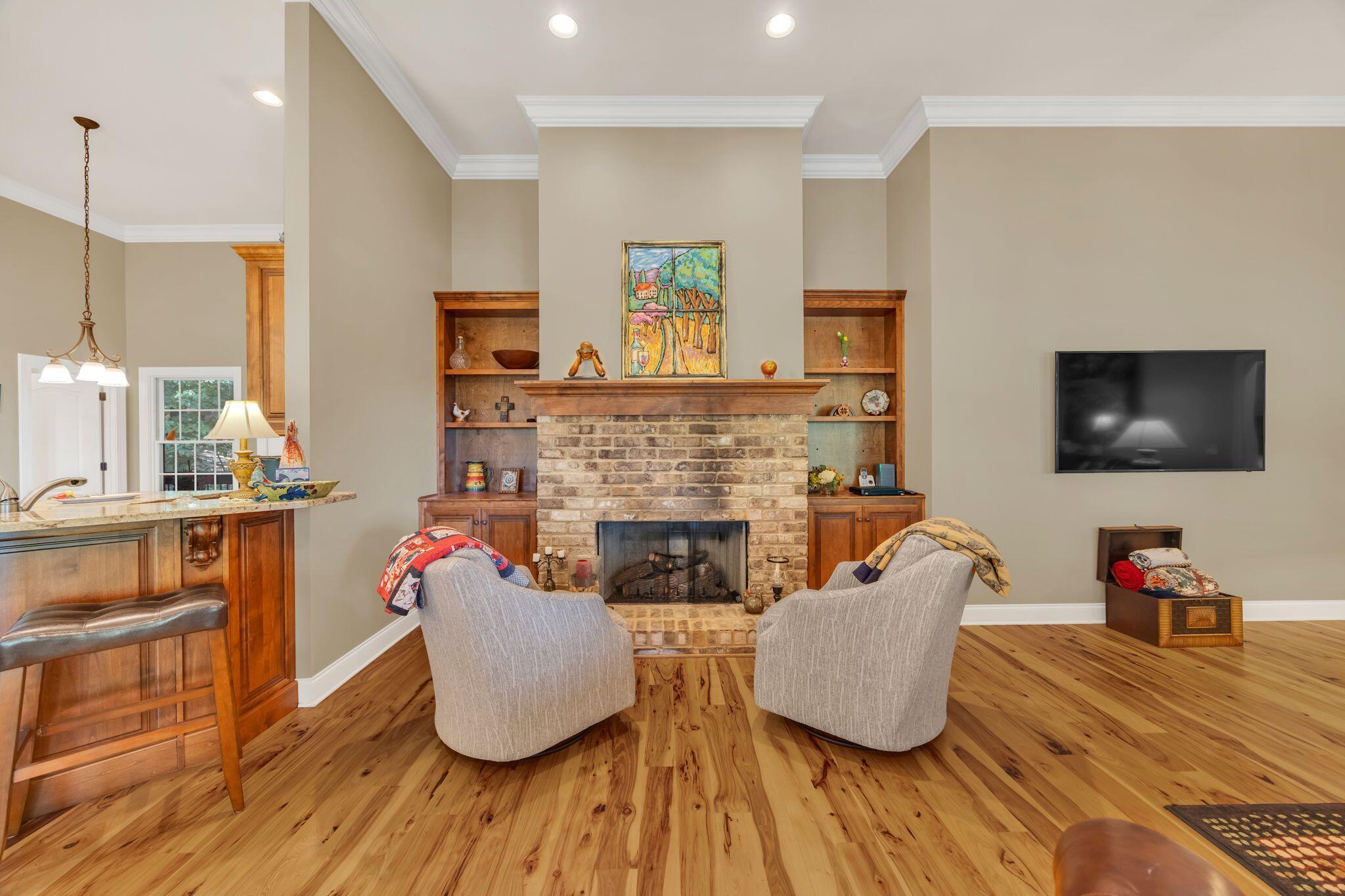 Rising Fawn, Georgia, 30738, United States, 3 Bedrooms Bedrooms, ,5 BathroomsBathrooms,Residential,For Sale,1982242