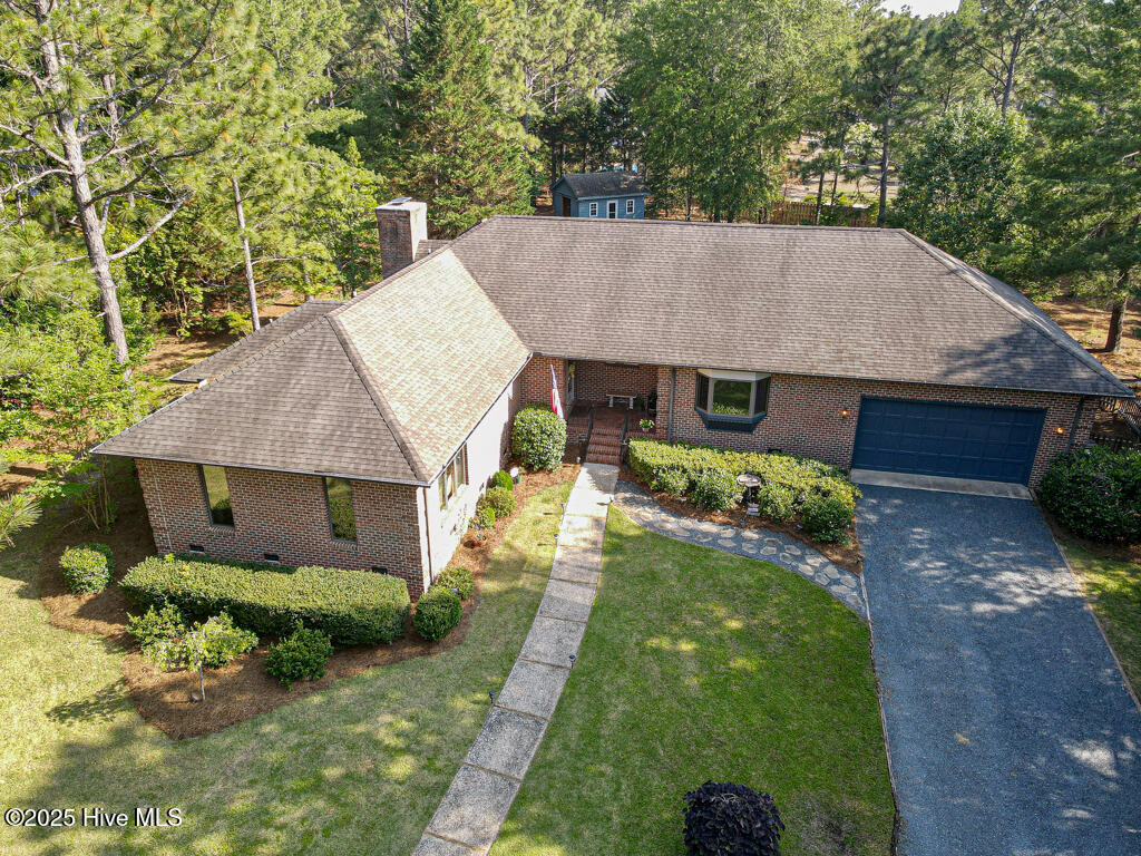 Pinehurst, North Carolina, 28374, United States, 3 Bedrooms Bedrooms, ,4 BathroomsBathrooms,Residential,For Sale,1875660