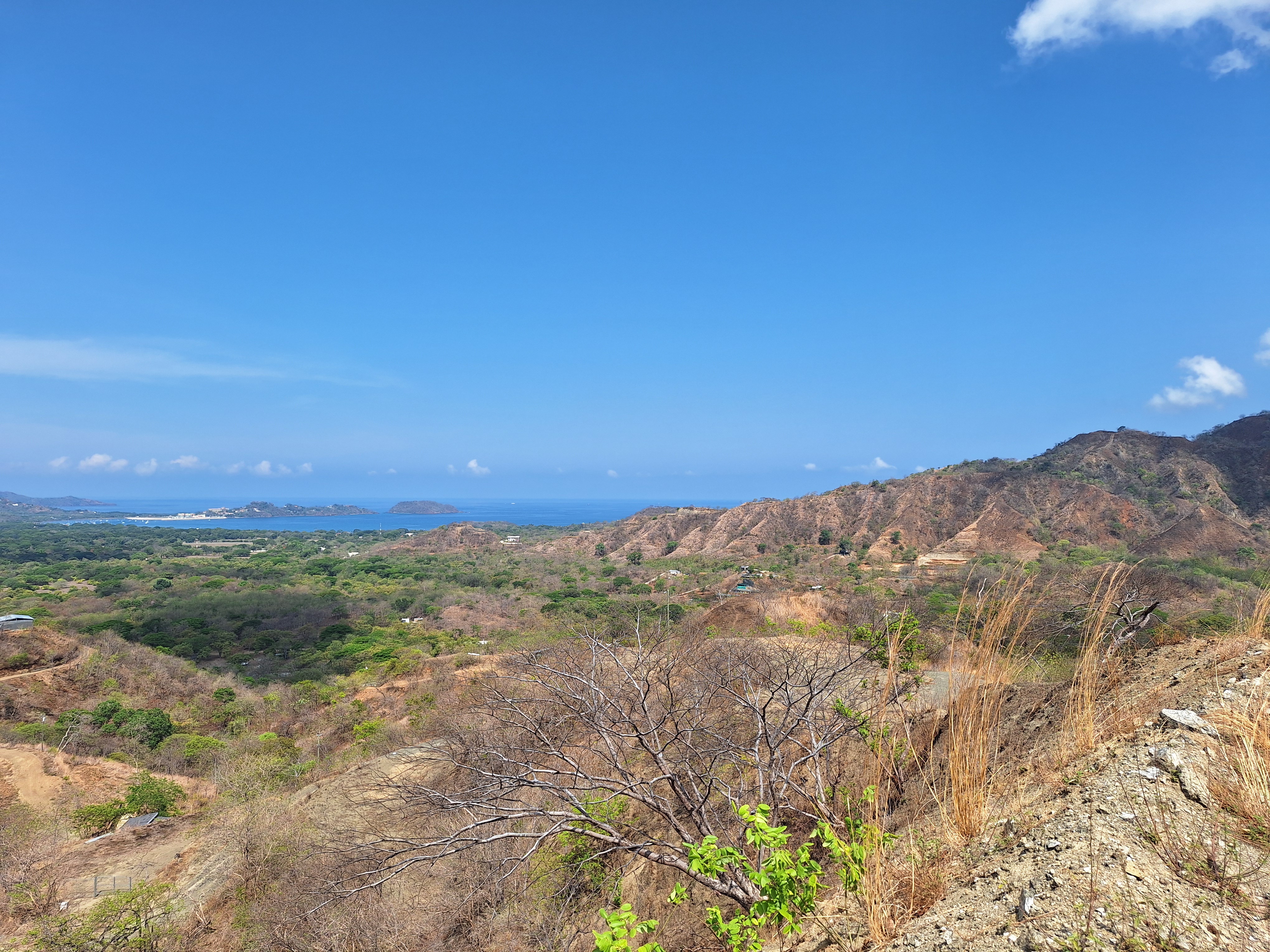  100ha+ development property behind Flamingo - 物件實景