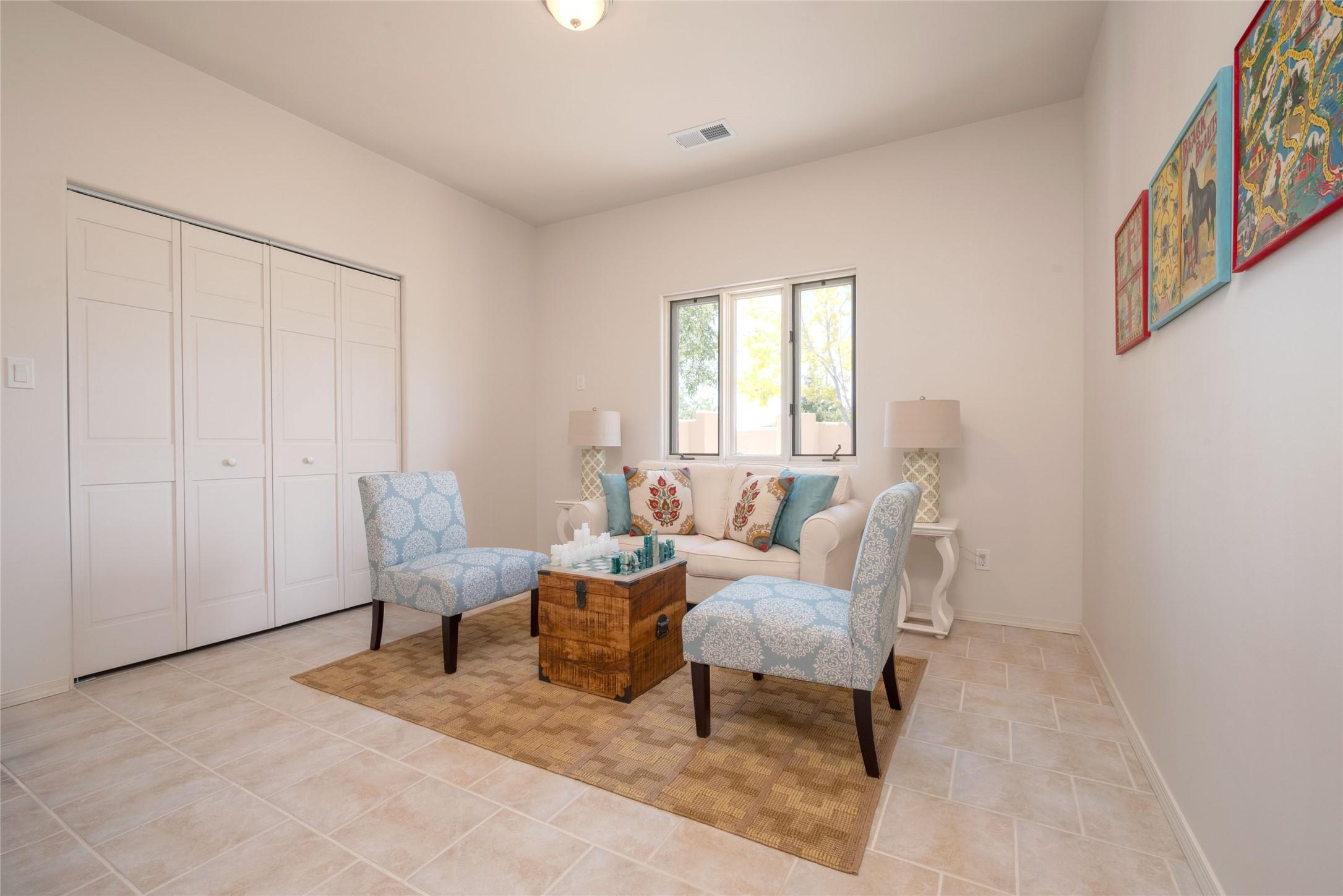 Santa Fe, New Mexico, 87507, United States, 3 Bedrooms Bedrooms, ,2 BathroomsBathrooms,Residential,For Sale,1877407