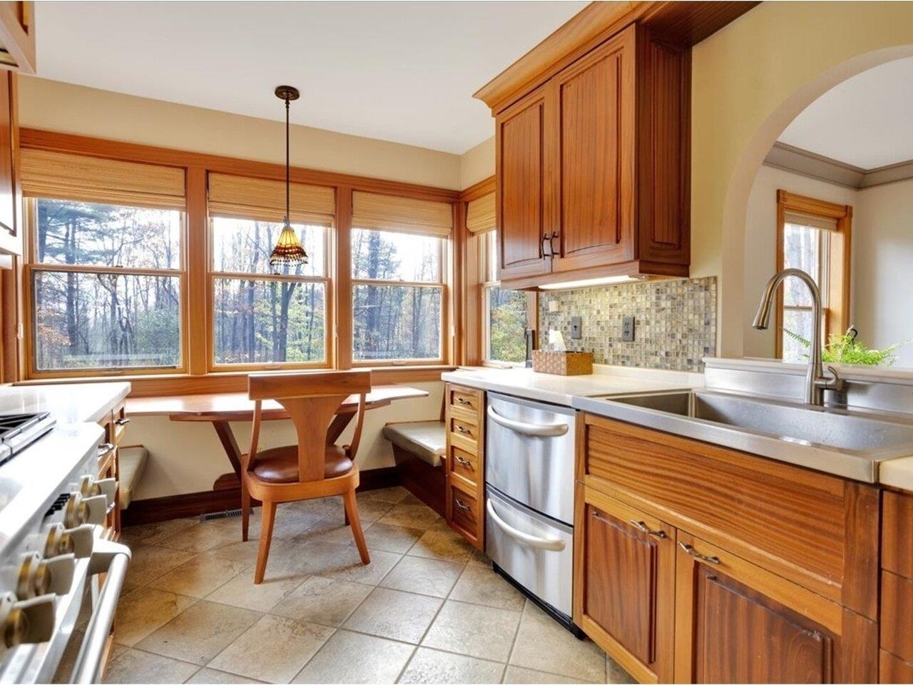 Williston, Vermont, 05495, United States, 2 Bedrooms Bedrooms, ,2 BathroomsBathrooms,Residential,For Sale,1723887