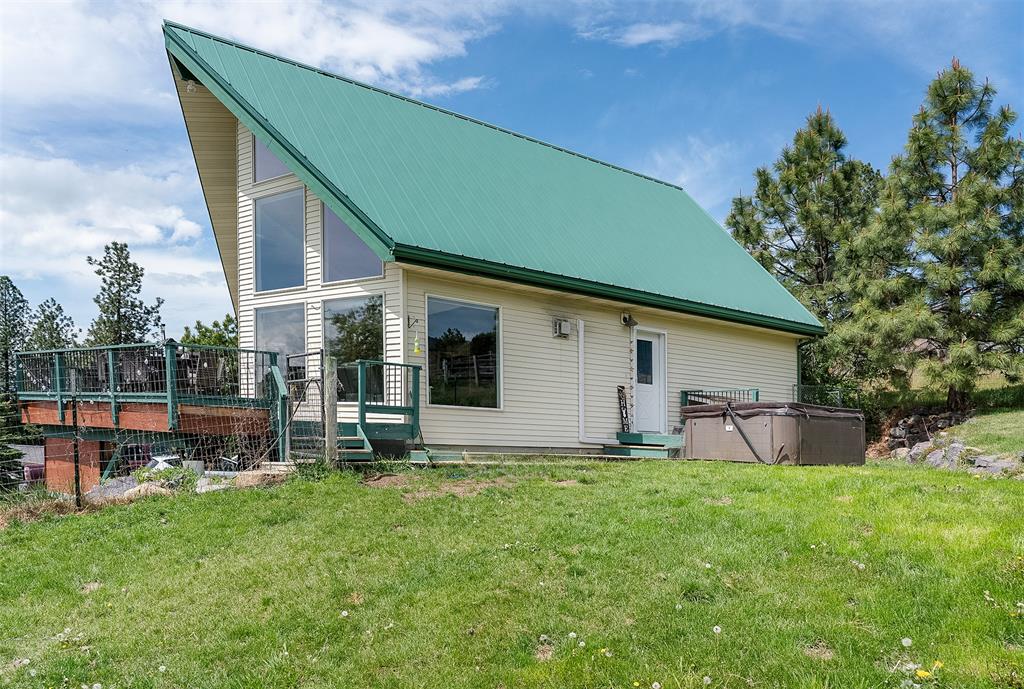 Polson, Montana, 59860, United States, 3 Bedrooms Bedrooms, ,3 BathroomsBathrooms,Residential,For Sale,1888121