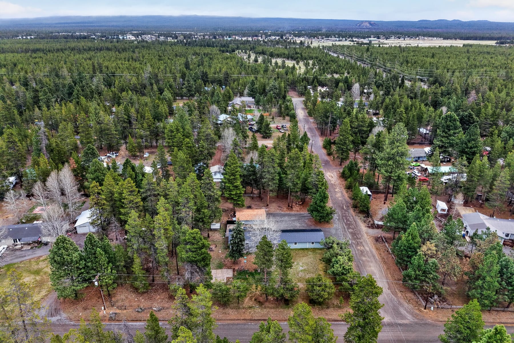  51448 Cedar Road La Pine, OR 97739 - 物件實景