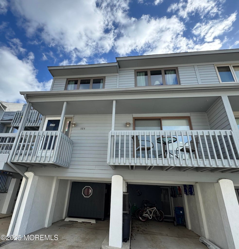 Seaside Park, New Jersey, 08752, United States, 2 Bedrooms Bedrooms, ,2 BathroomsBathrooms,Residential,For Sale,1975556