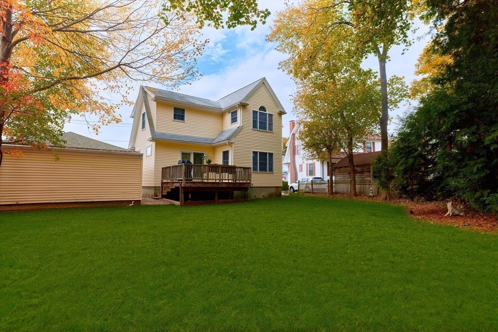 Quincy, Massachusetts, 02170, United States, 4 Bedrooms Bedrooms, ,2 BathroomsBathrooms,Residential,For Sale,1987679