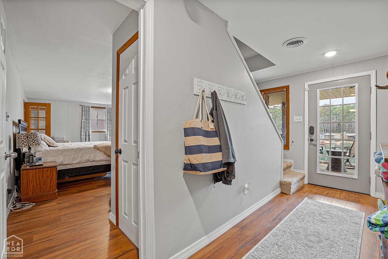 Cherokee Village, Arkansas, 72529, United States, 6 Bedrooms Bedrooms, ,3 BathroomsBathrooms,Residential,For Sale,1983477