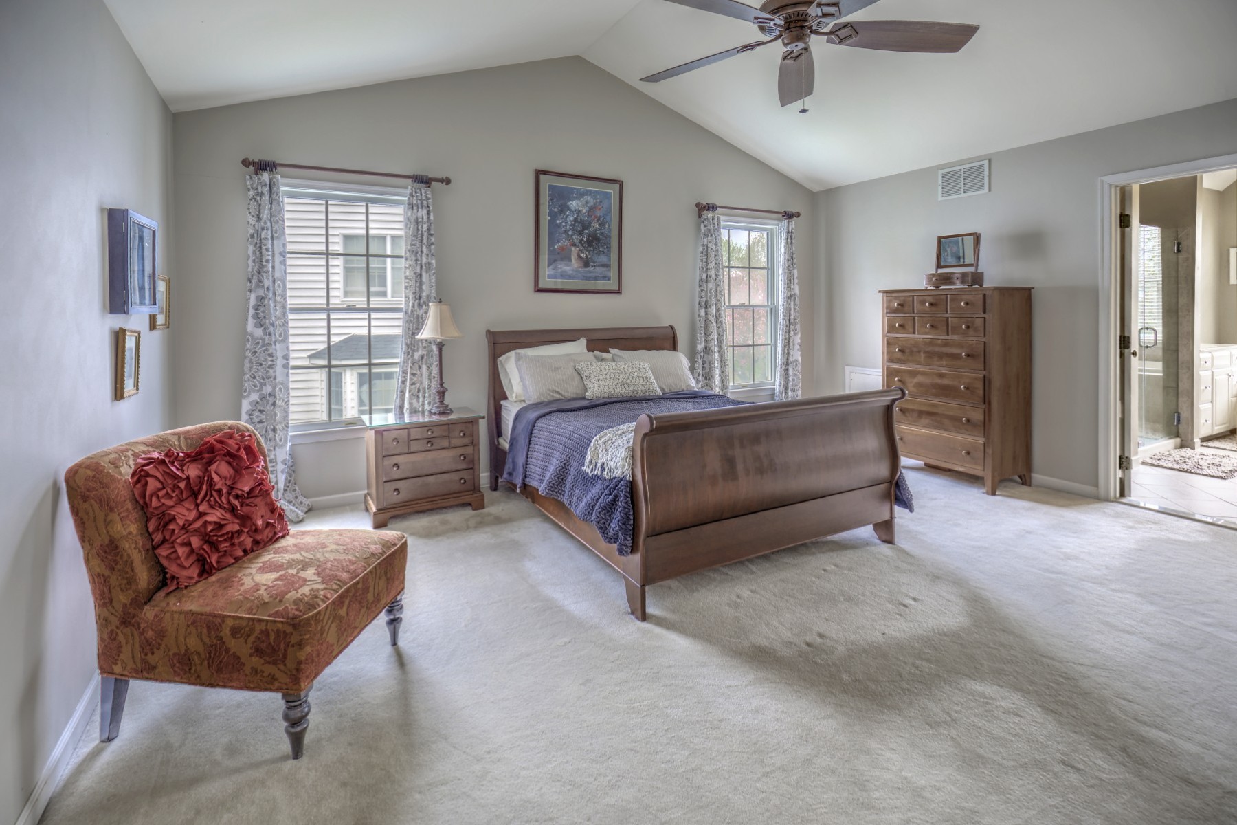  Thoughtfully Designed Living Space Balances Luxury and Everyday Functionality - 物件實景