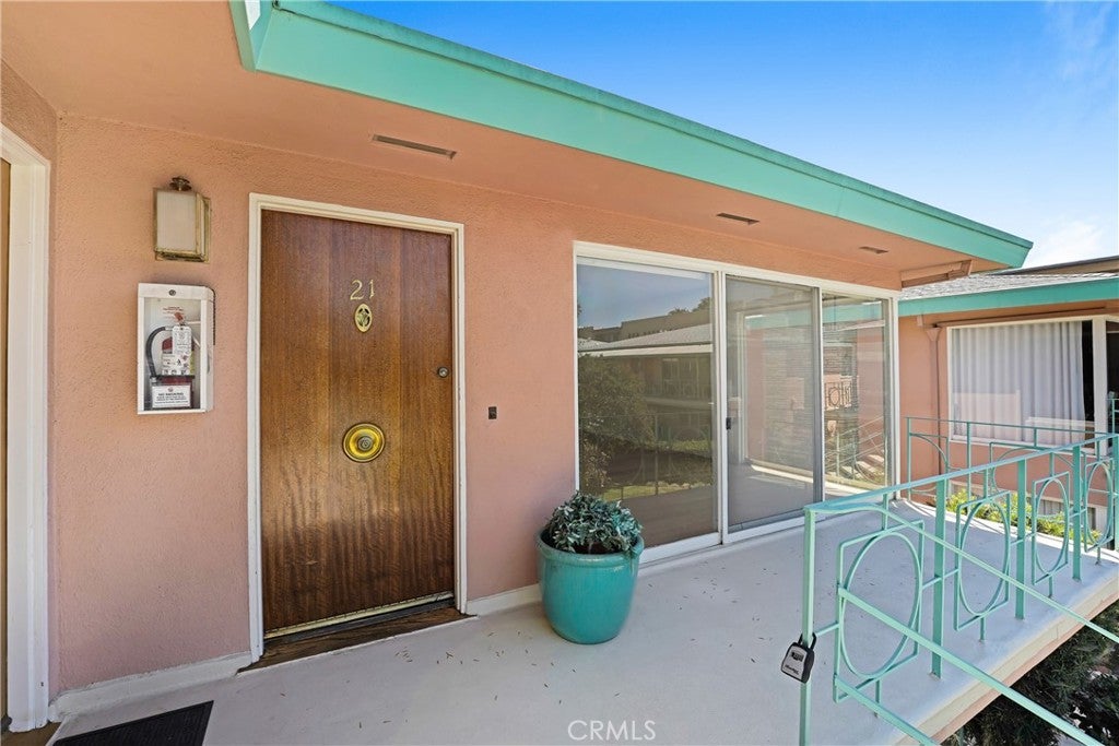 Pasadena, California, 91106, United States, 1 Bedroom Bedrooms, ,1 BathroomBathrooms,Residential,For Sale,1942296