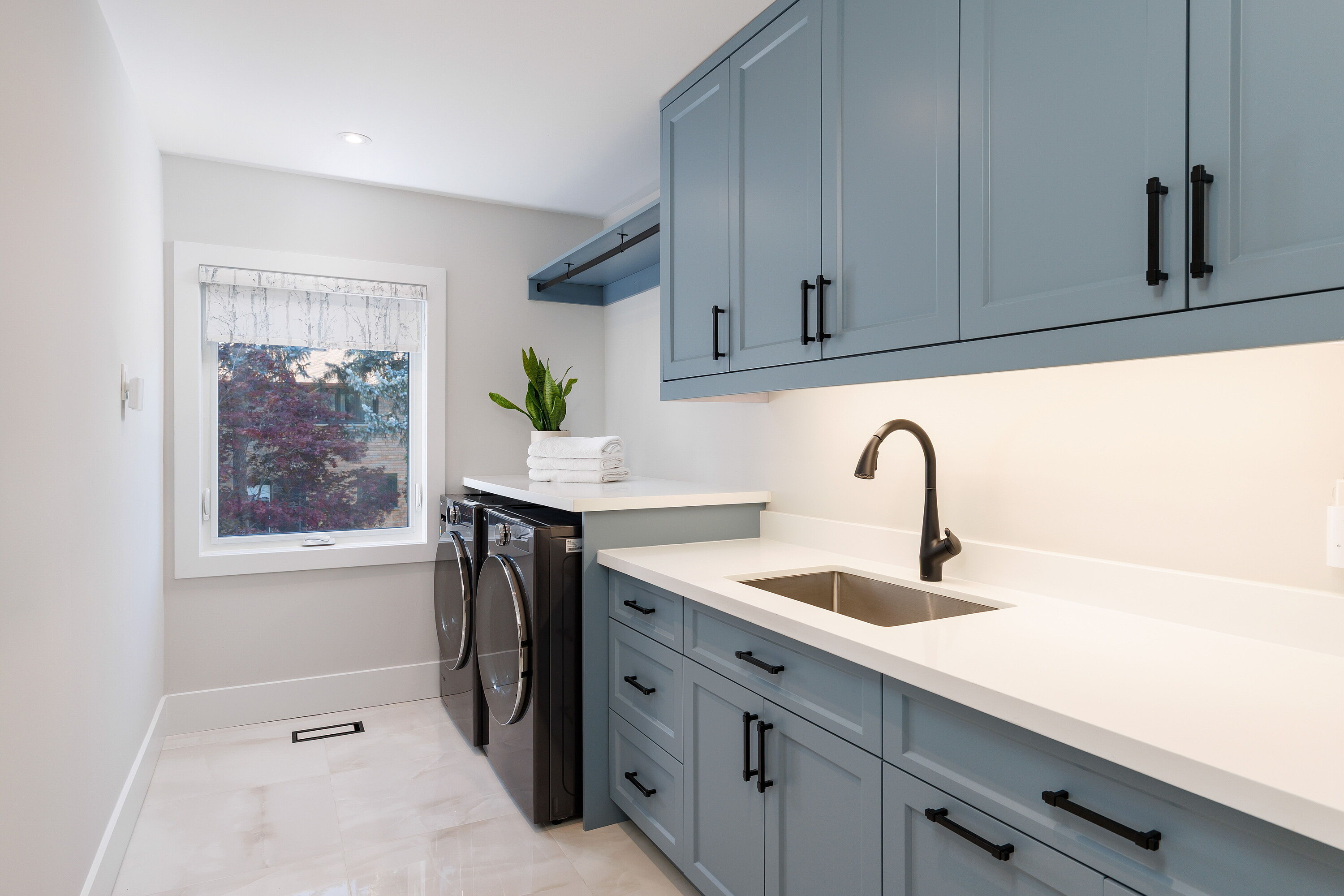  Beautifully Renovated Home - 物件實景