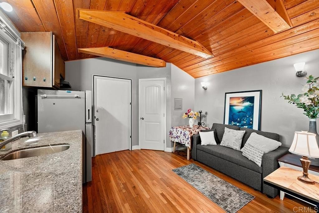Bonita, California, 91902, United States, ,Residential,For Sale,1941001