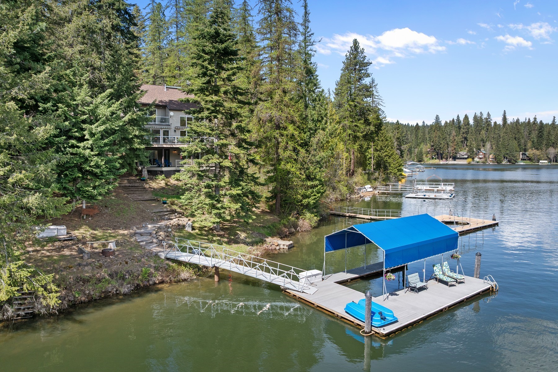  Hayden Lake Year Round Waterfront Living - 物件實景