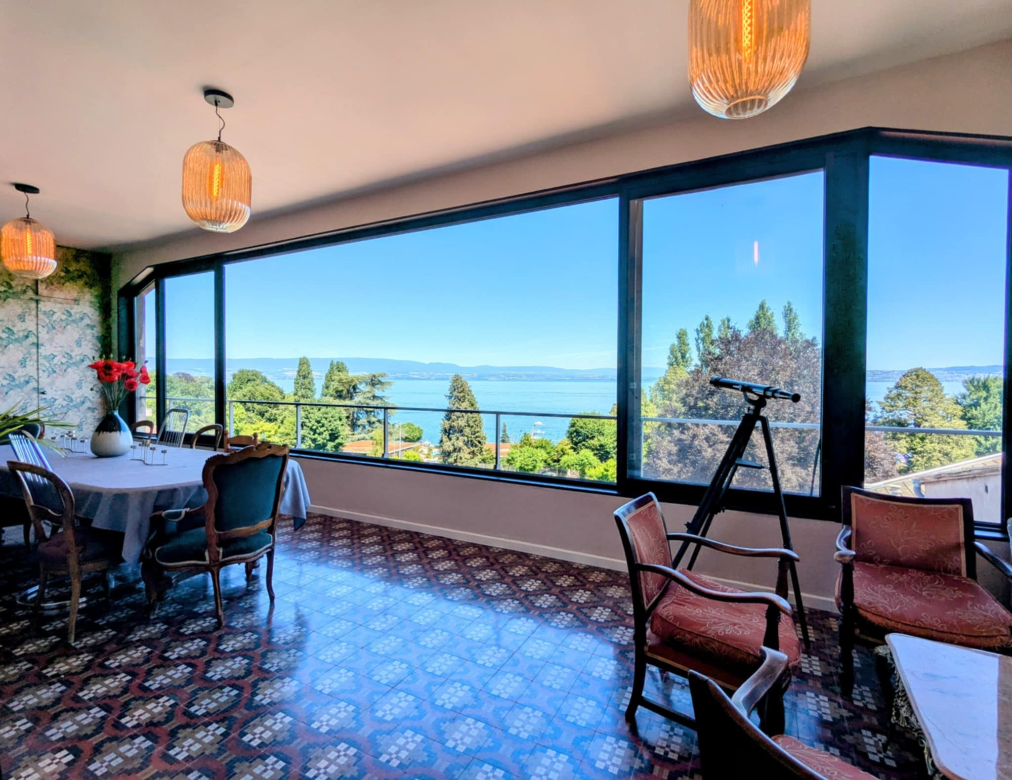  EVIAN LES BAINS FULLY RENOVATED APARTMENT WITH VIEW ON THE LAKE - 物件實景