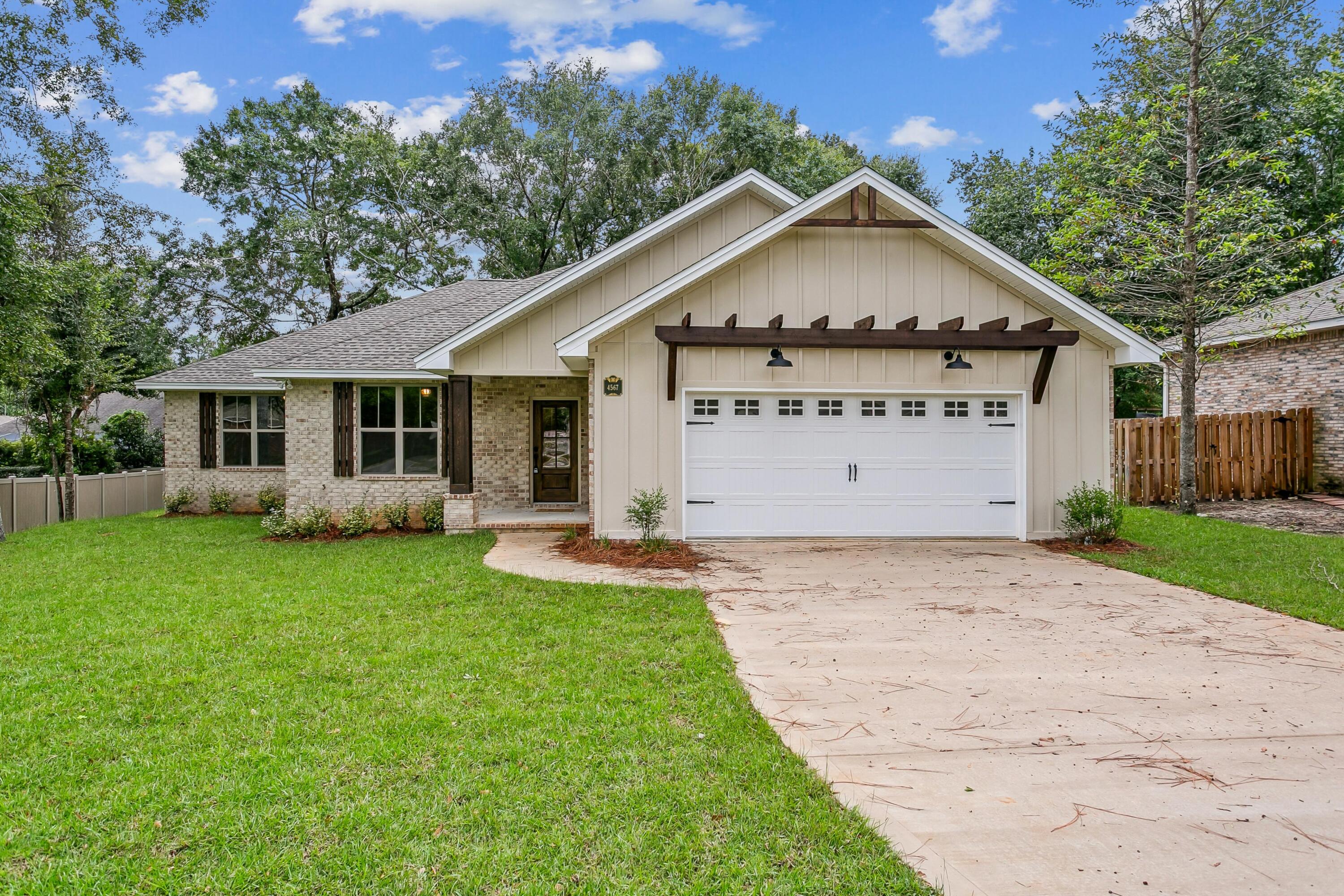 Crestview, Florida, 32536, United States, 4 Bedrooms Bedrooms, ,3 BathroomsBathrooms,Residential,For Sale,1924618
