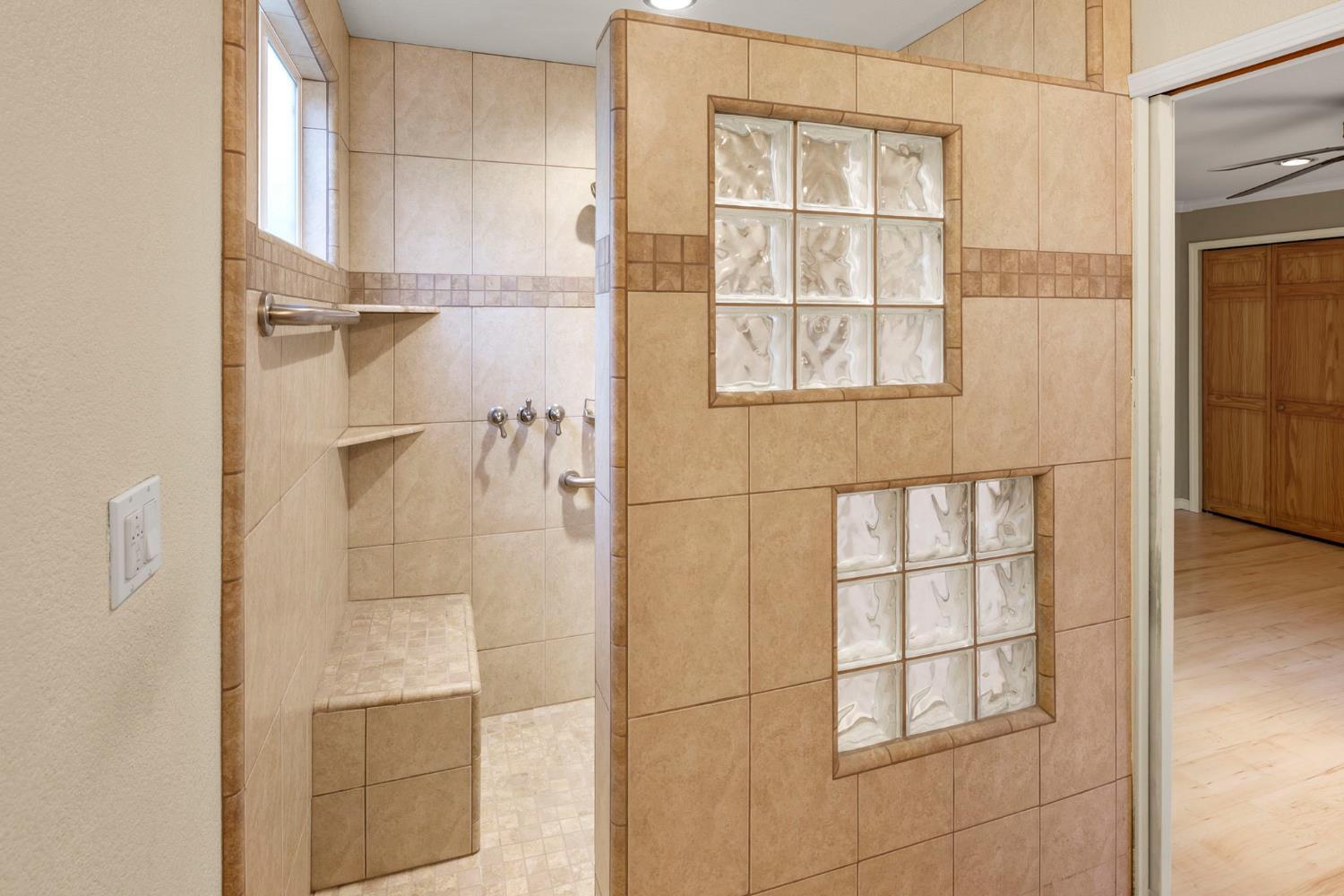 Auburn, California, 95603, United States, 3 Bedrooms Bedrooms, ,2 BathroomsBathrooms,Residential,For Sale,1998771