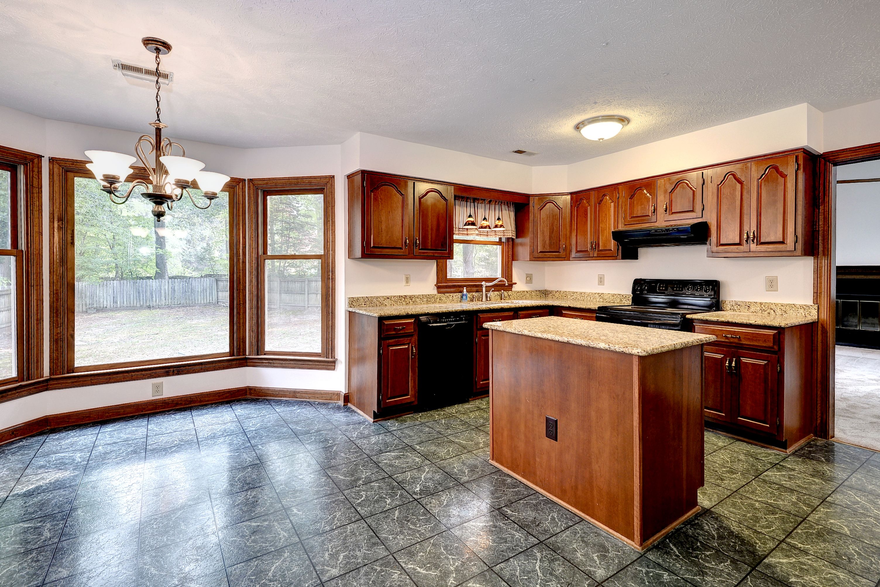  5540 Rolling Woods Drive, Williamsburg, VA 23185 - 物件實景