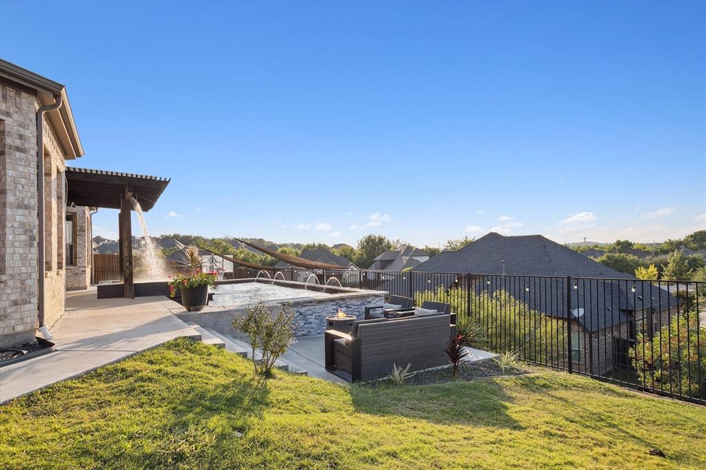 Burleson, Texas, 76028, United States, 5 Bedrooms Bedrooms, ,4 BathroomsBathrooms,Residential,For Sale,1930718
