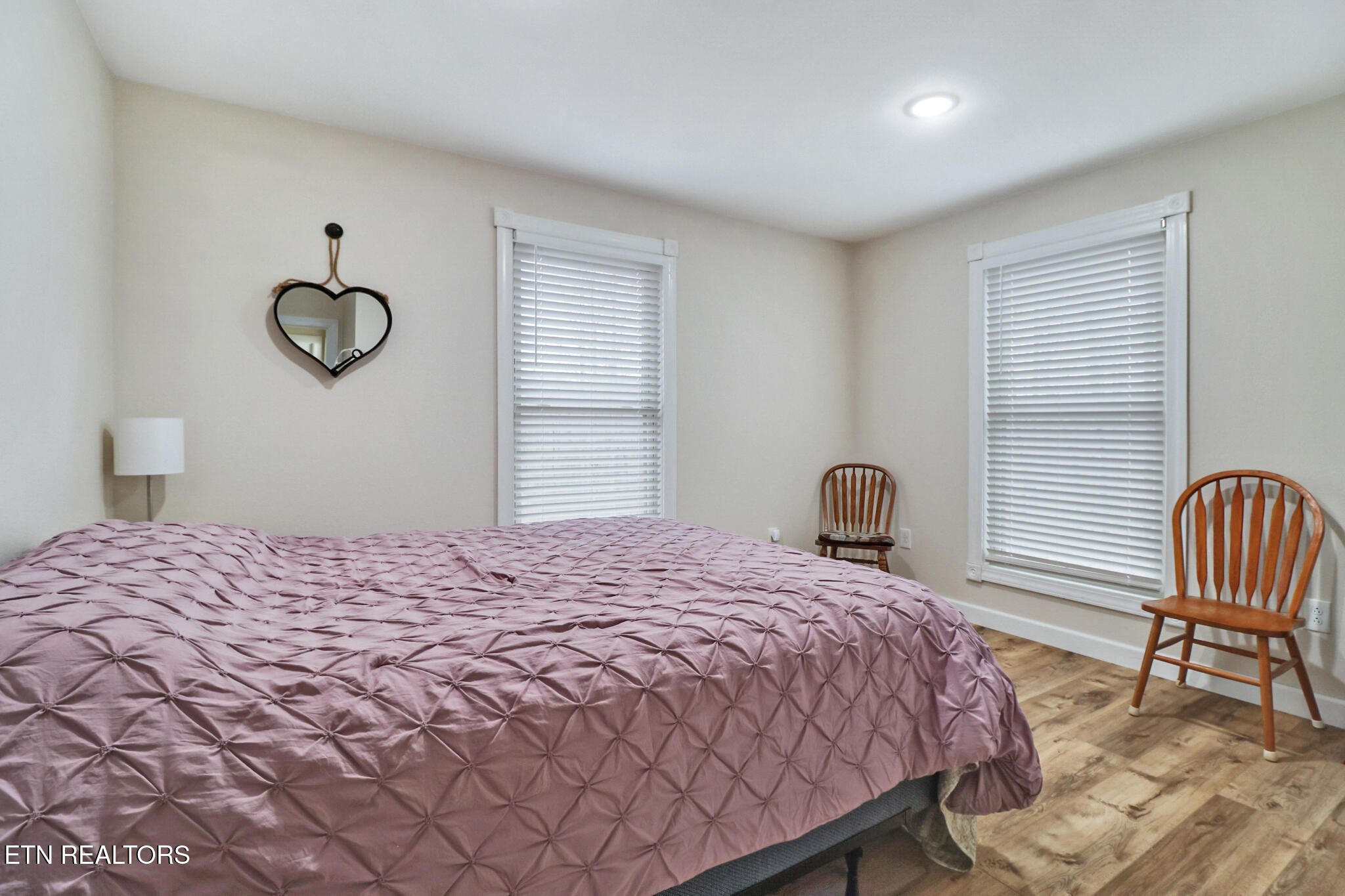 Jamestown, Tennessee, 38556, United States, 4 Bedrooms Bedrooms, ,3 BathroomsBathrooms,Residential,For Sale,2017691