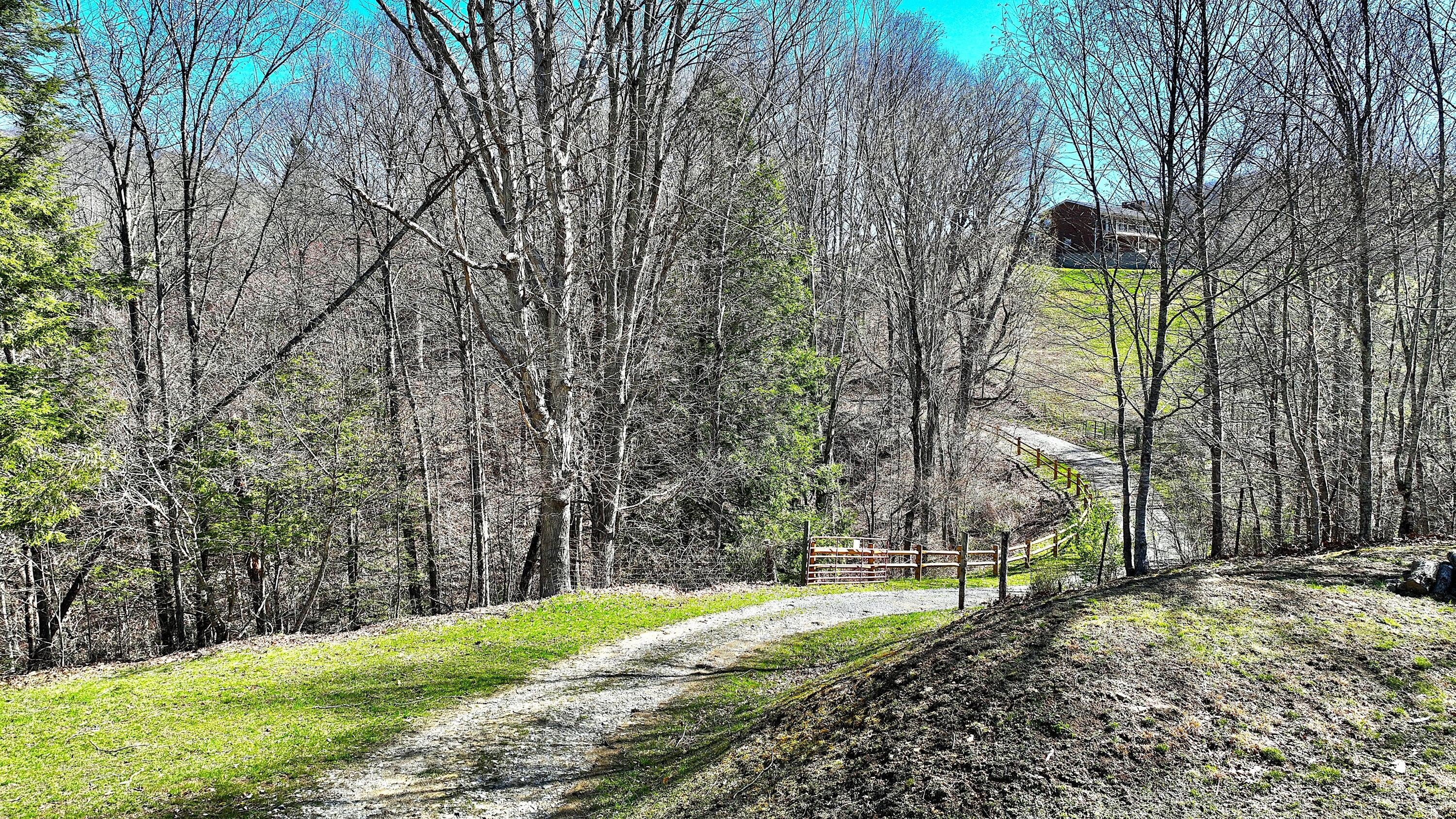 Hillsboro, West Virginia, 24946, United States, 4 Bedrooms Bedrooms, ,3 BathroomsBathrooms,Residential,For Sale,1786403