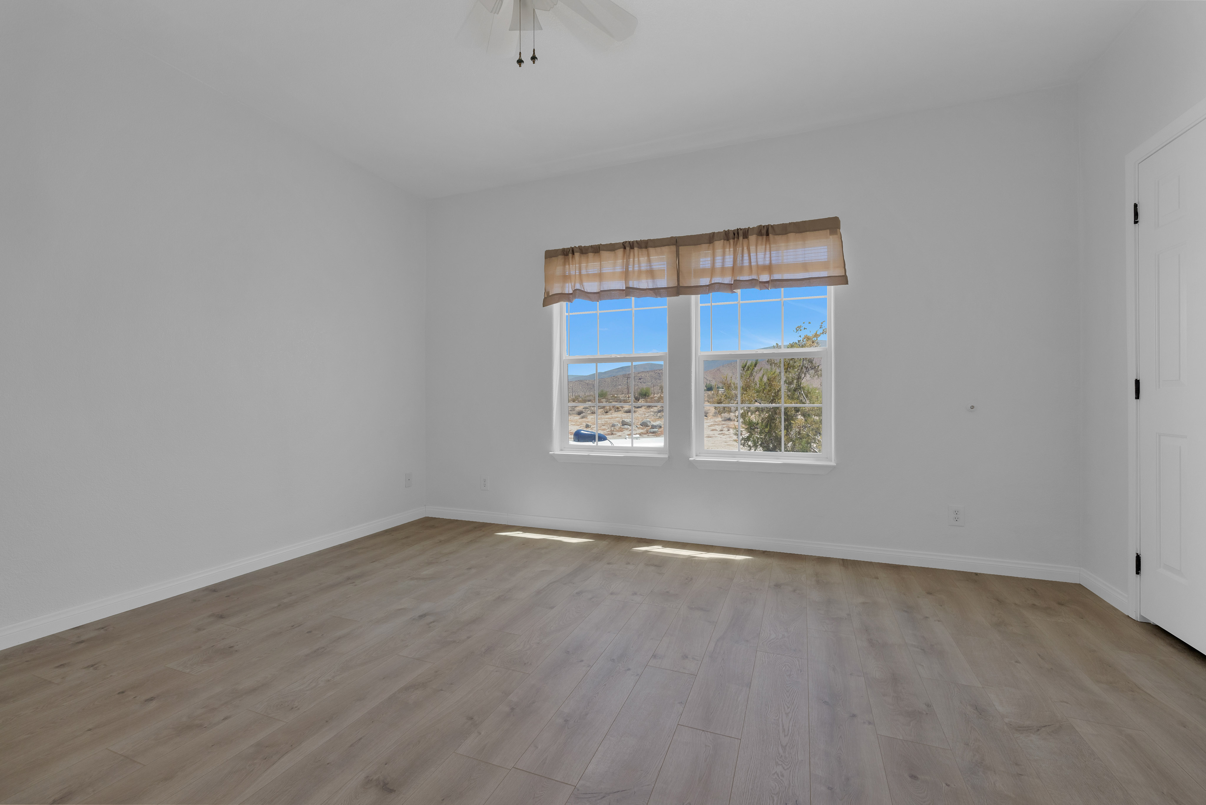 Borrego Springs, California, 92004, United States, 4 Bedrooms Bedrooms, ,3 BathroomsBathrooms,Residential,For Sale,1883012