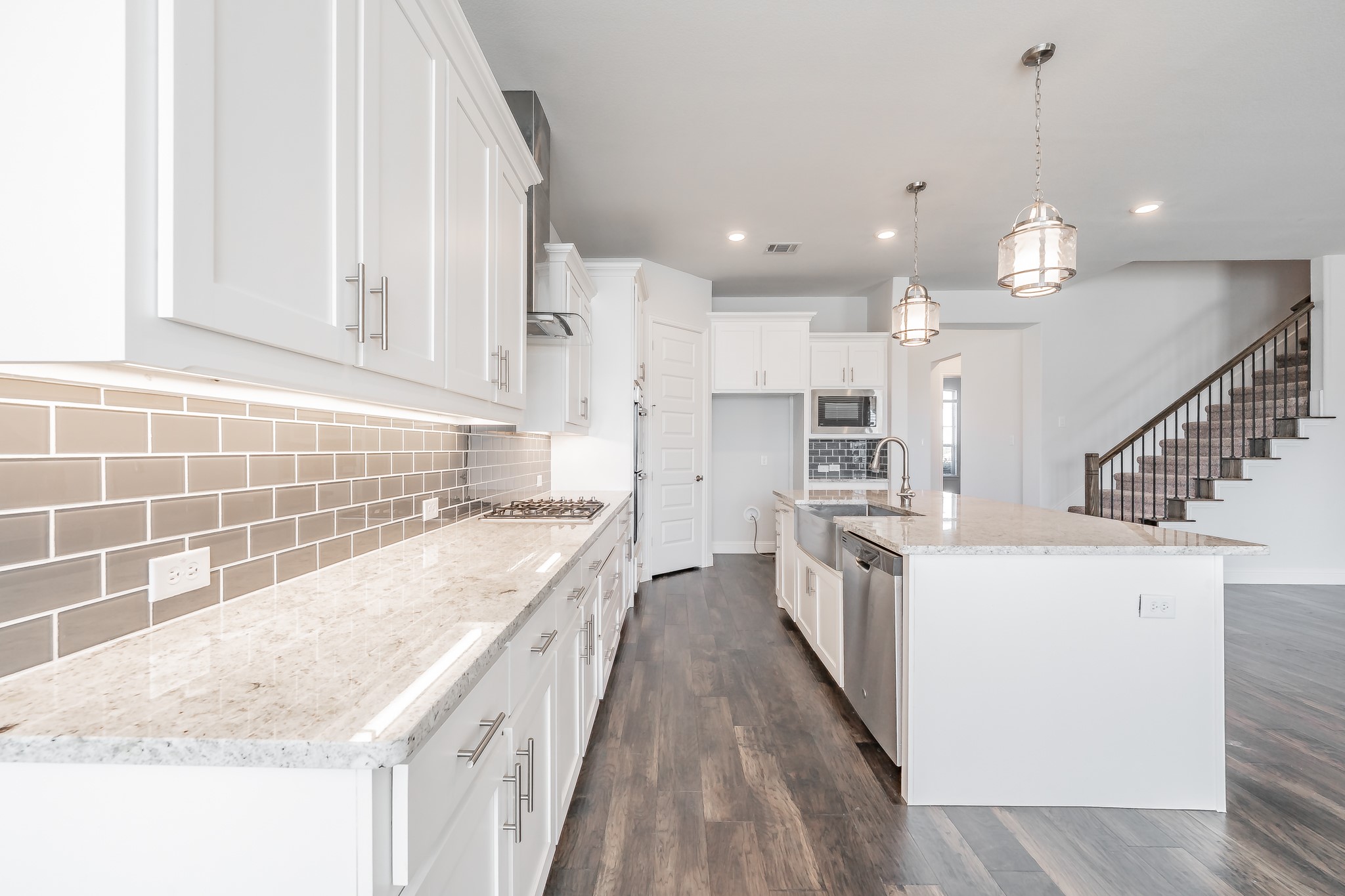 Flower Mound, Texas, 76262, United States, 5 Bedrooms Bedrooms, ,4 BathroomsBathrooms,Residential,For Sale,1991045