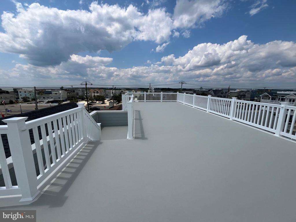 Long Beach Township, New Jersey, 08008, United States, 5 Bedrooms Bedrooms, ,5 BathroomsBathrooms,Residential,For Sale,1750572
