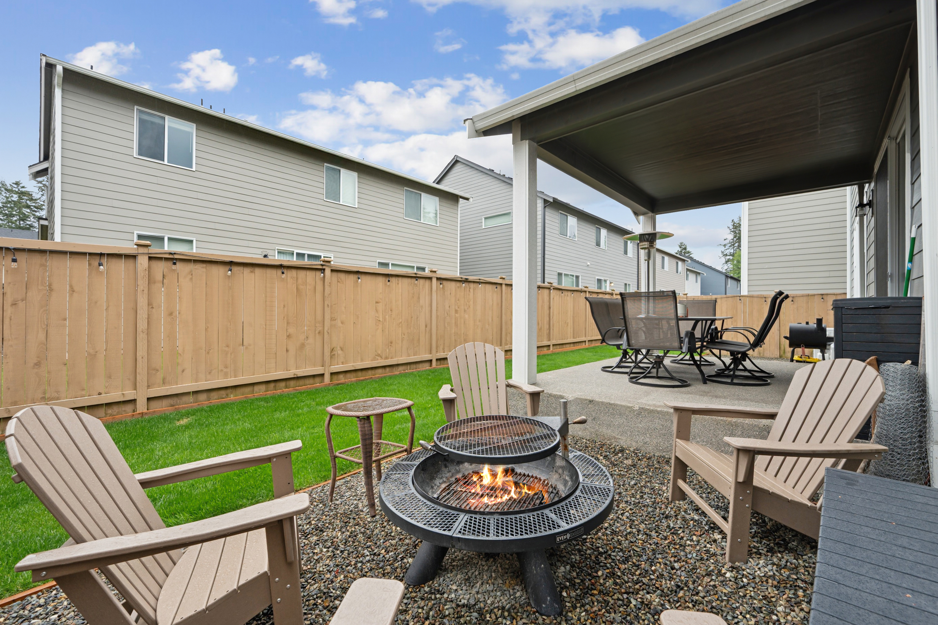  16205 8th Ave E, Spanaway, WA 98387 - 物件實景