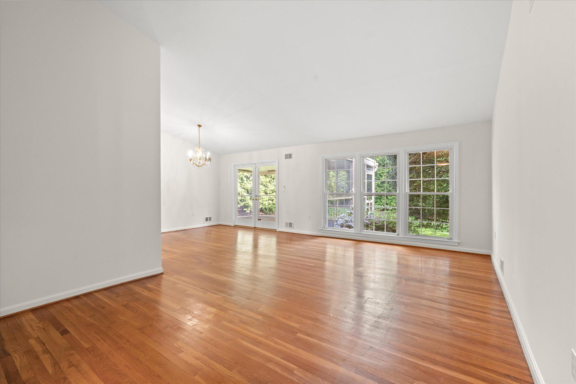  6212 Nethercombe Court, Mclean, VA, 22101 - 物件實景