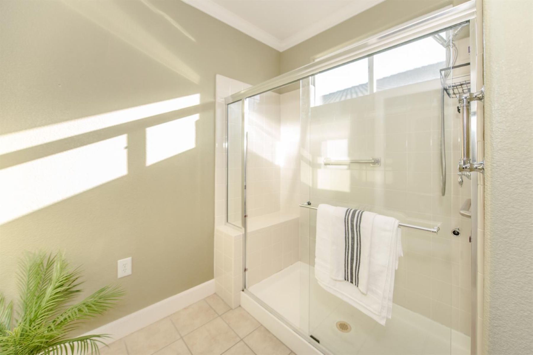  4431 Red Sea Lane, Sacramento, CA 95834 - 物件實景
