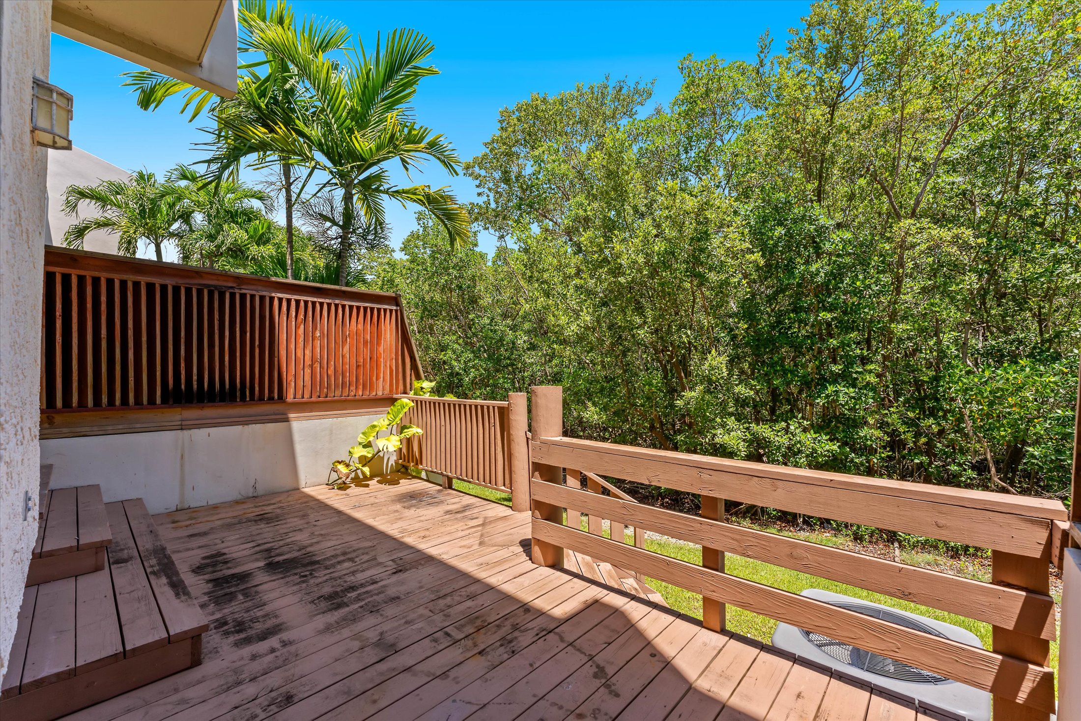  2525 NE 135th St, North Miami, FL, 33181 - 物件實景