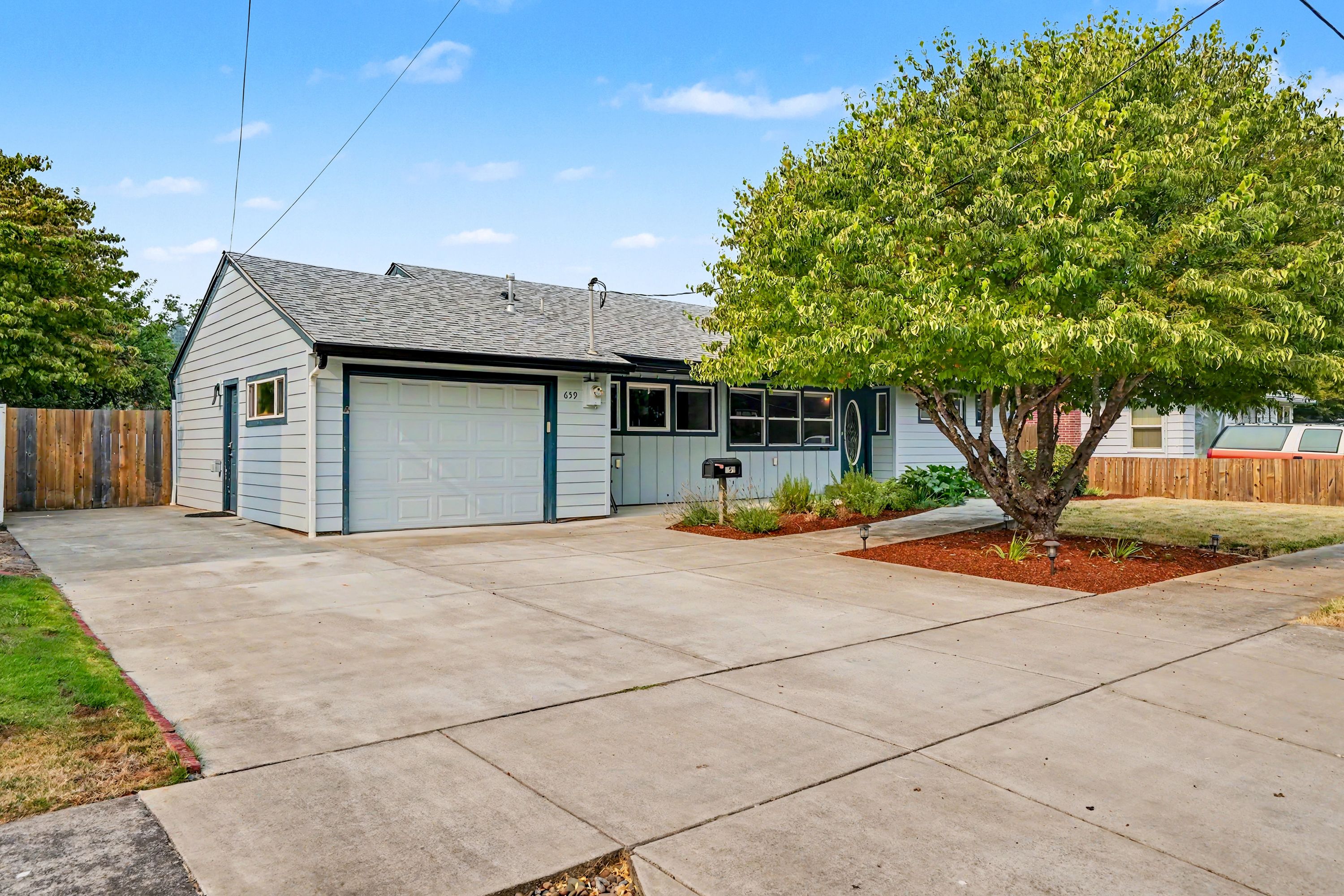 Sherman St, Lebanon, OR 97355 #1