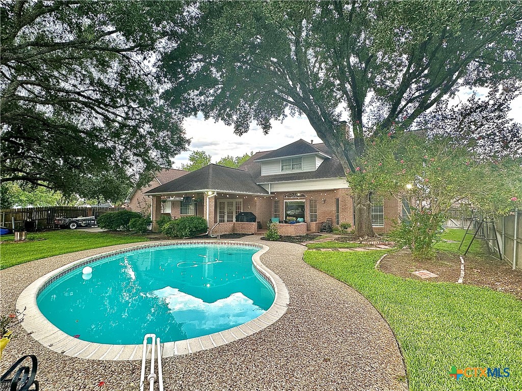 Victoria, Texas, 77904, United States, 4 Bedrooms Bedrooms, ,4 BathroomsBathrooms,Residential,For Sale,1942262
