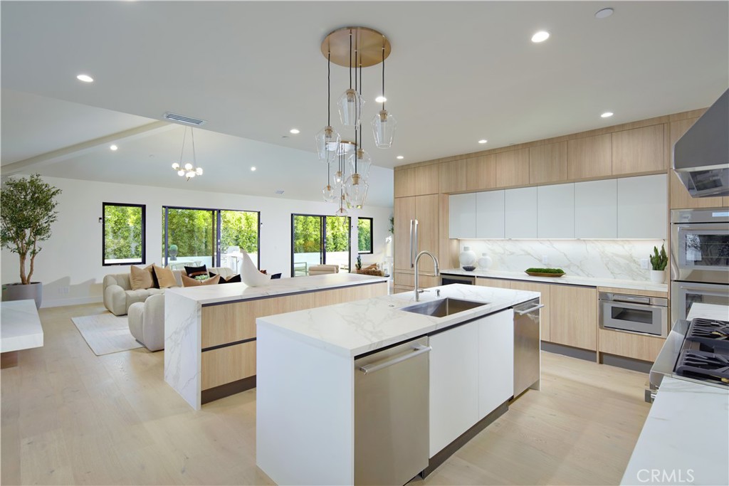 Newport Beach, California, 92660, United States, 4 Bedrooms Bedrooms, ,4 BathroomsBathrooms,Residential,For Sale,2002116