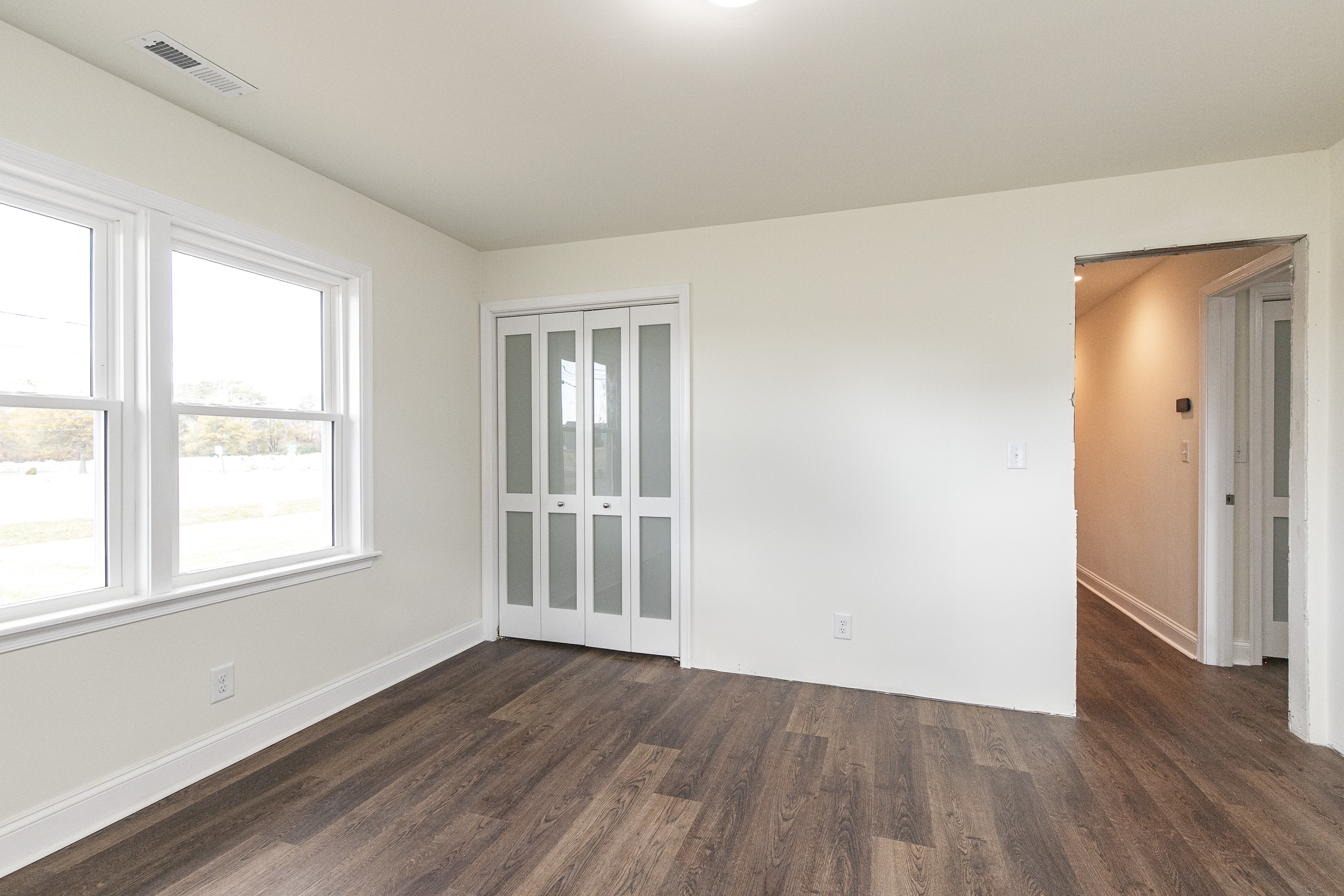 Onancock, Virginia, 23417, United States, 4 Bedrooms Bedrooms, ,3 BathroomsBathrooms,Residential,For Sale,1995976