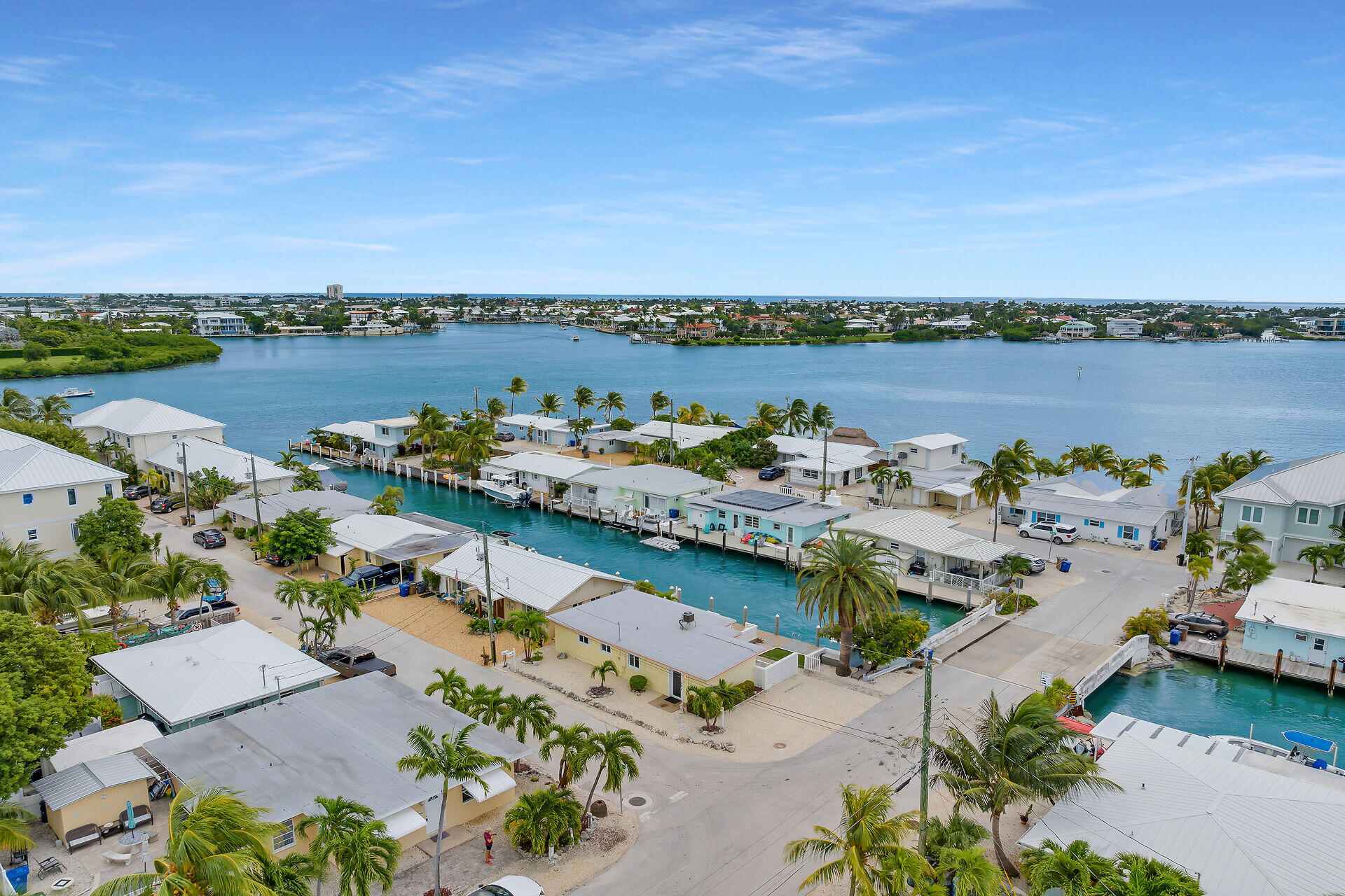 MARATHON, Florida, 33050, United States, 2 Bedrooms Bedrooms, ,2 BathroomsBathrooms,Residential,For Sale,1989170