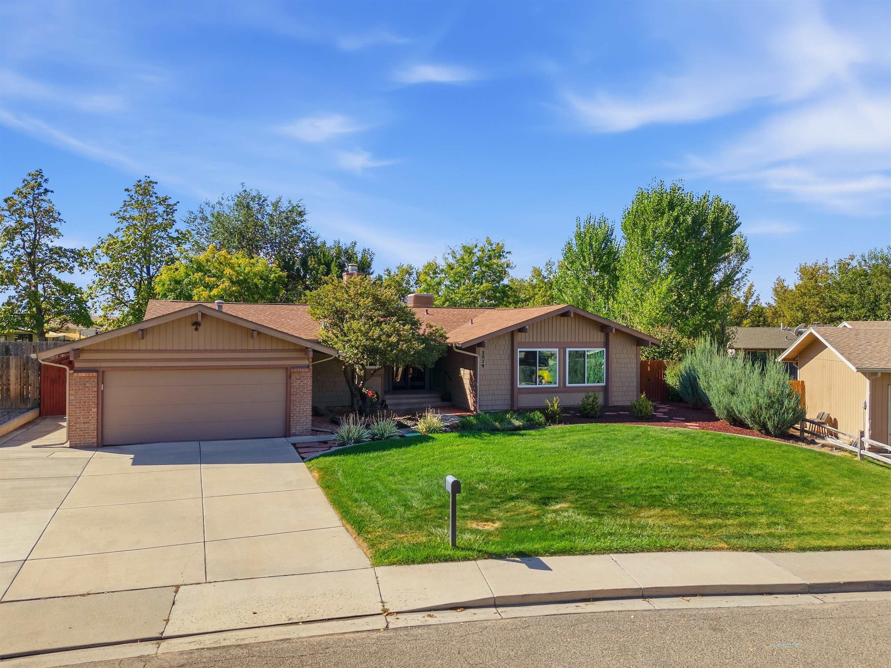Barberry Ave, Grand Junction, CO 81506