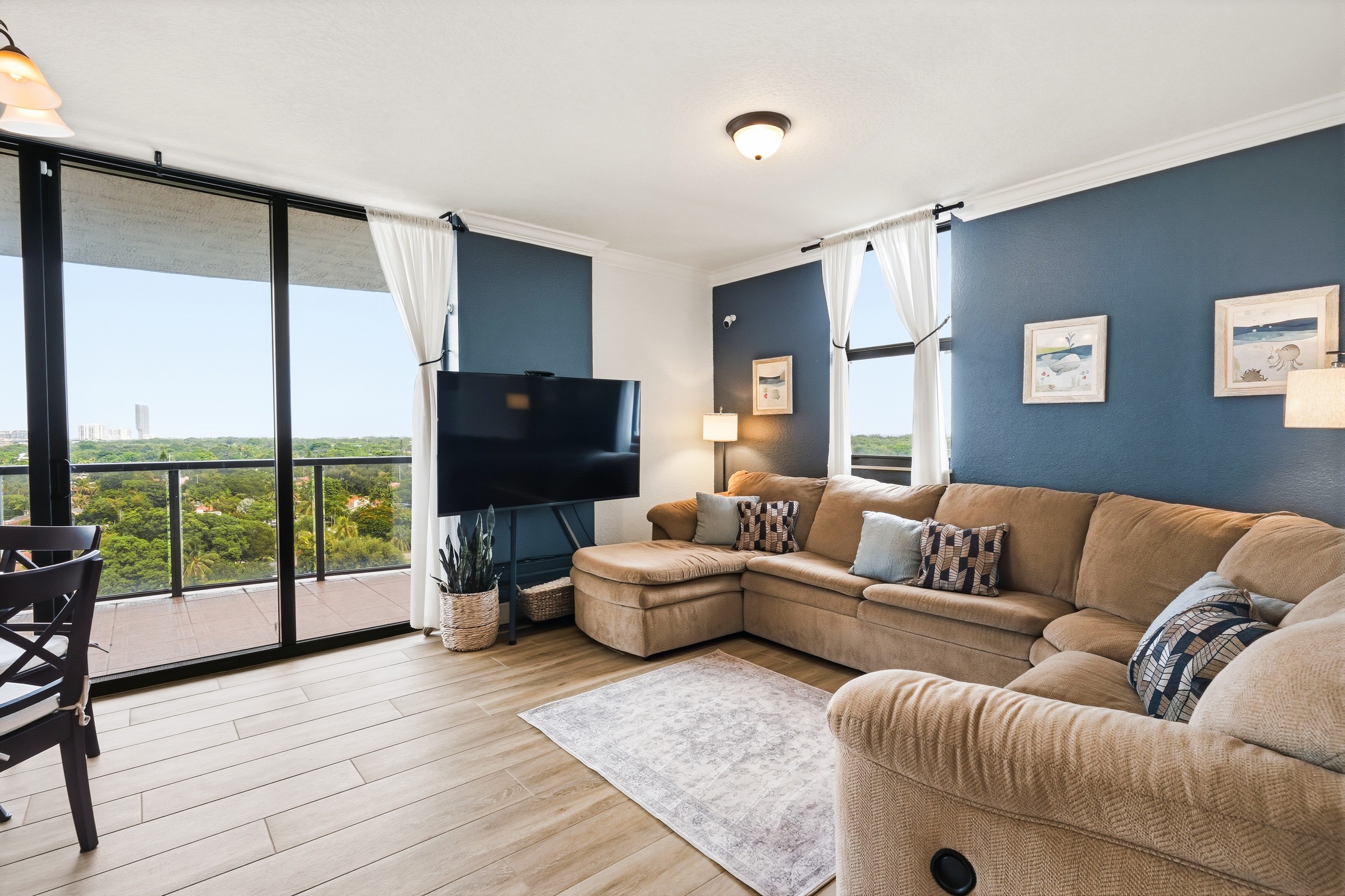  2301 SW 27th Ave, Miami, FL, 33145 - 物件實景