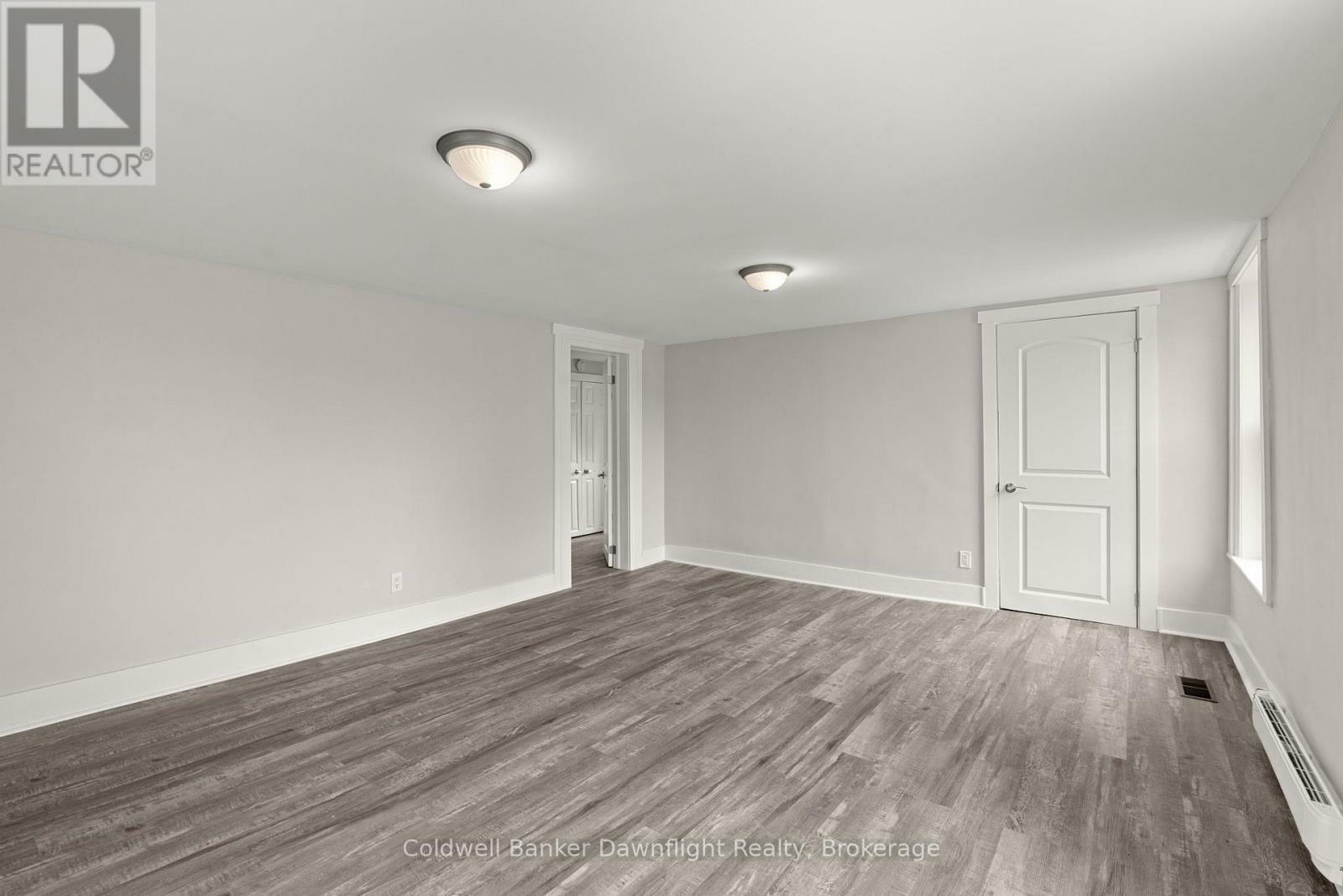 HURON EAST (SEAFORTH), Ontario, N0K 1W0, CA, 3 Bedrooms Bedrooms, ,2 BathroomsBathrooms,Residential,For Sale,1837892