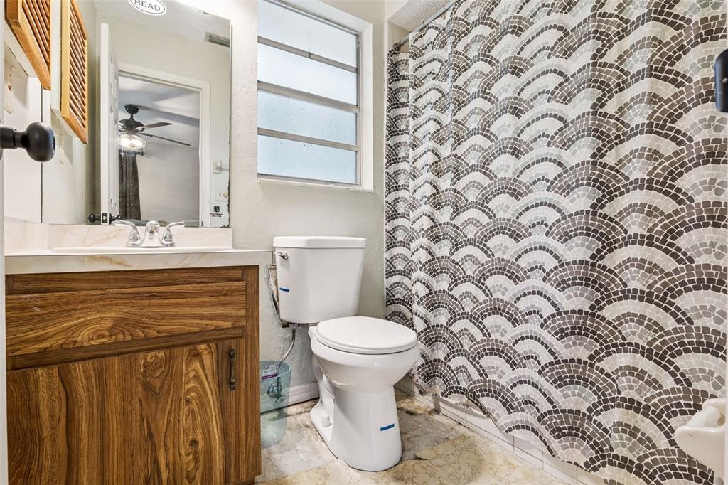 De Leon Springs, Florida, 32130, United States, 4 Bedrooms Bedrooms, ,3 BathroomsBathrooms,Residential,For Sale,1998278