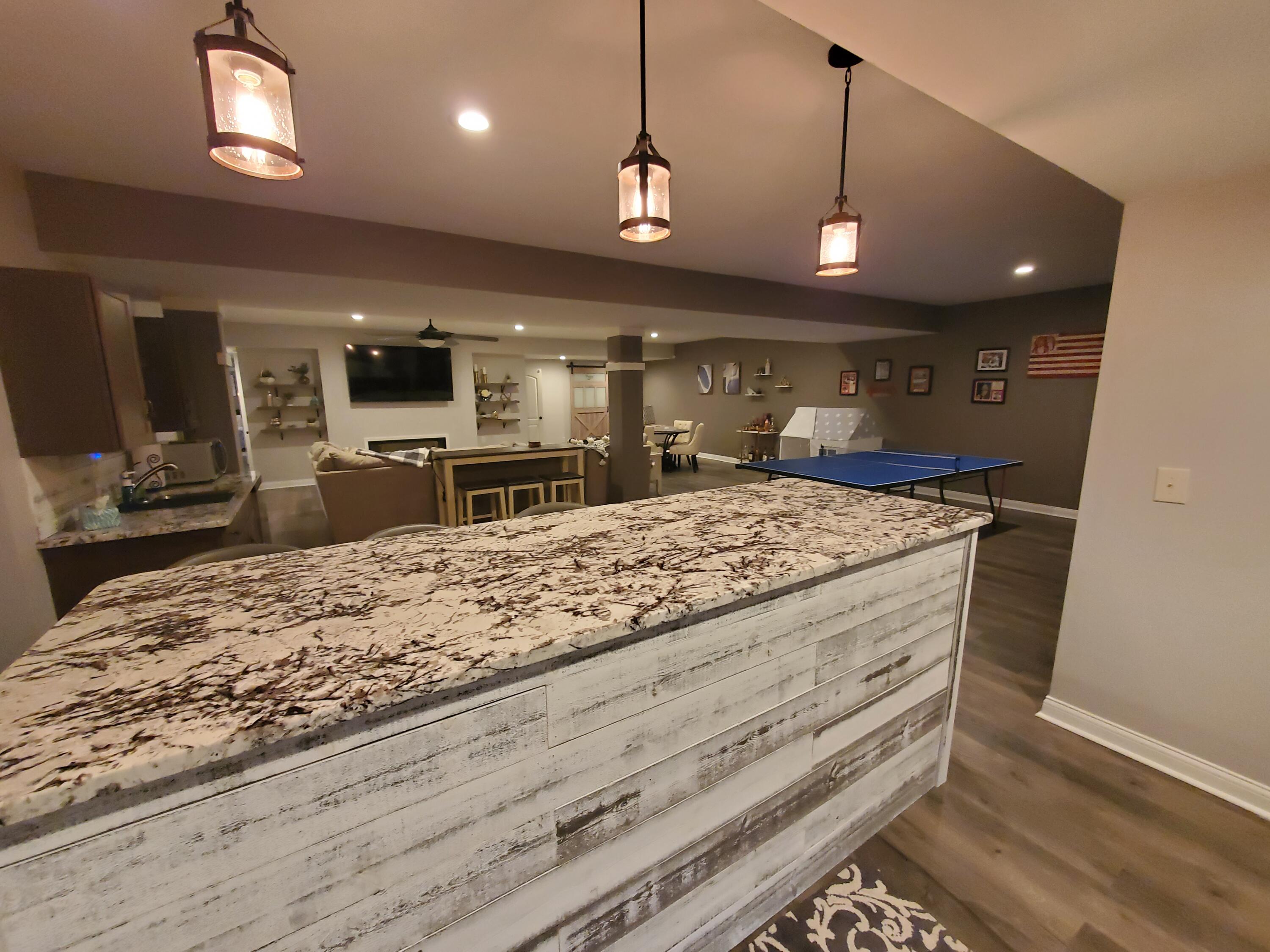 Lexington, Kentucky, 40509, United States, 6 Bedrooms Bedrooms, ,4 BathroomsBathrooms,Residential,For Sale,1785062