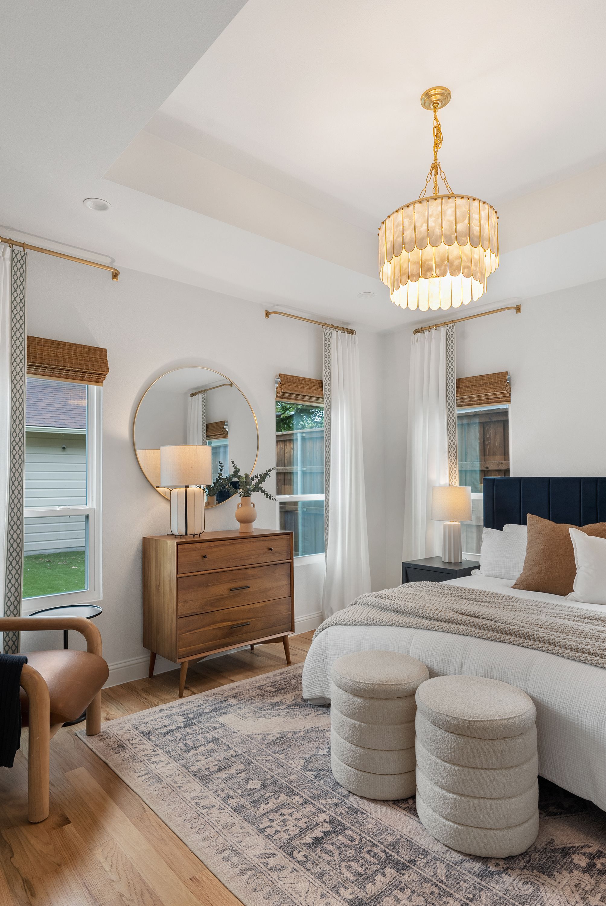  Classic East Dallas Craftsman with Refined Modern Updates - 物件實景