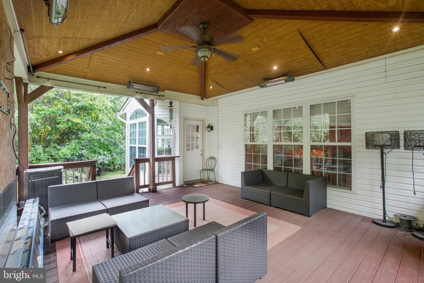 CLINTON, Maryland, 20735, United States, 4 Bedrooms Bedrooms, ,4 BathroomsBathrooms,Residential,For Sale,1982820