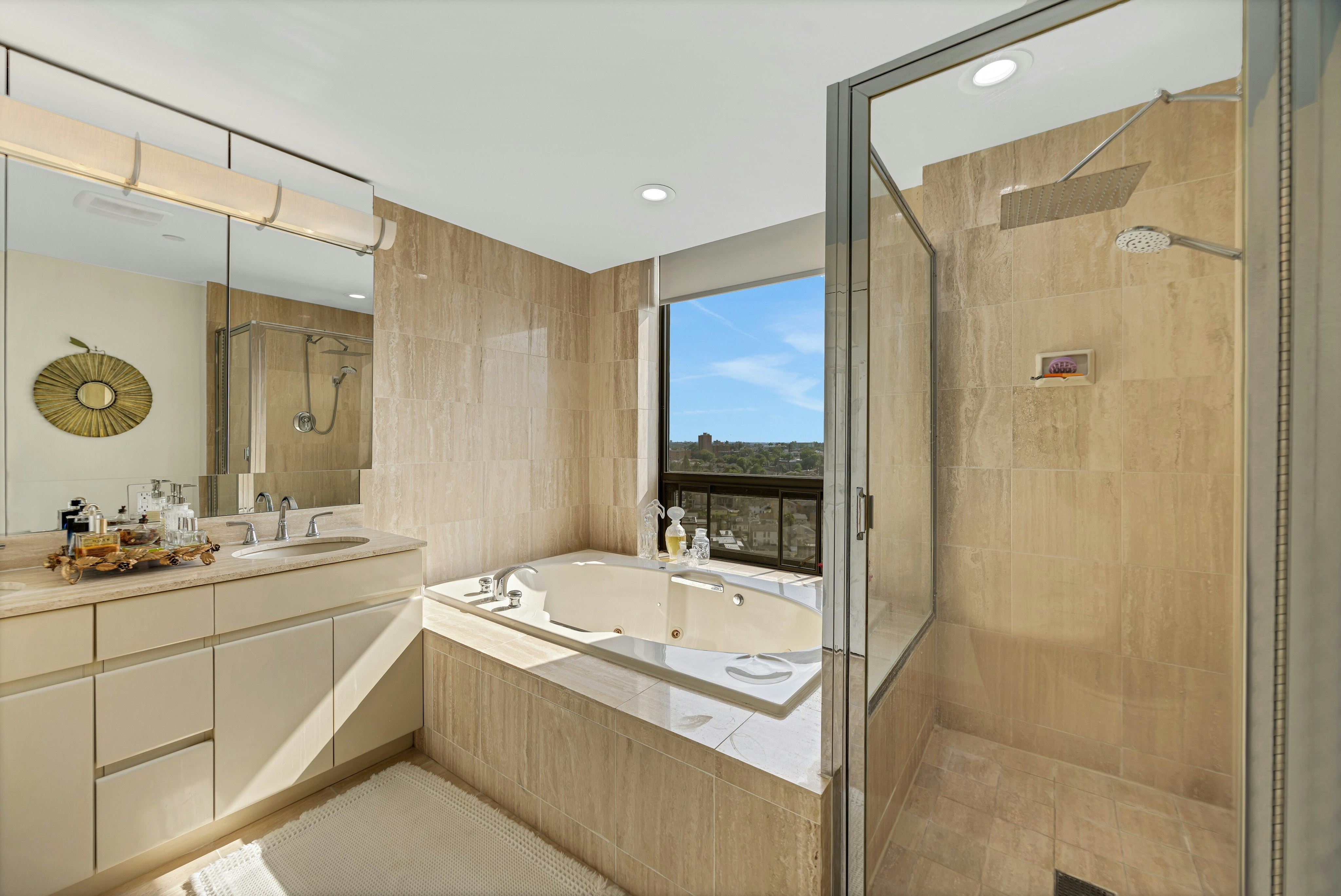  900 Palisade Avenue, Fort Lee, NJ 07024 - 物件實景