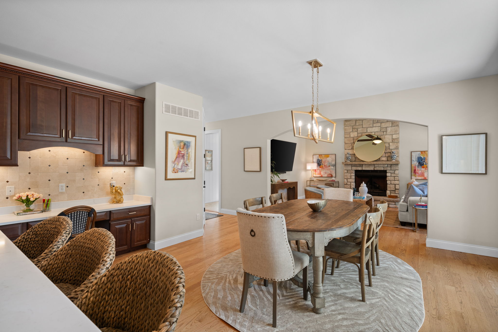  Welcome to 1543 Windridge Court, an exceptional story-and-a-half - 物件實景