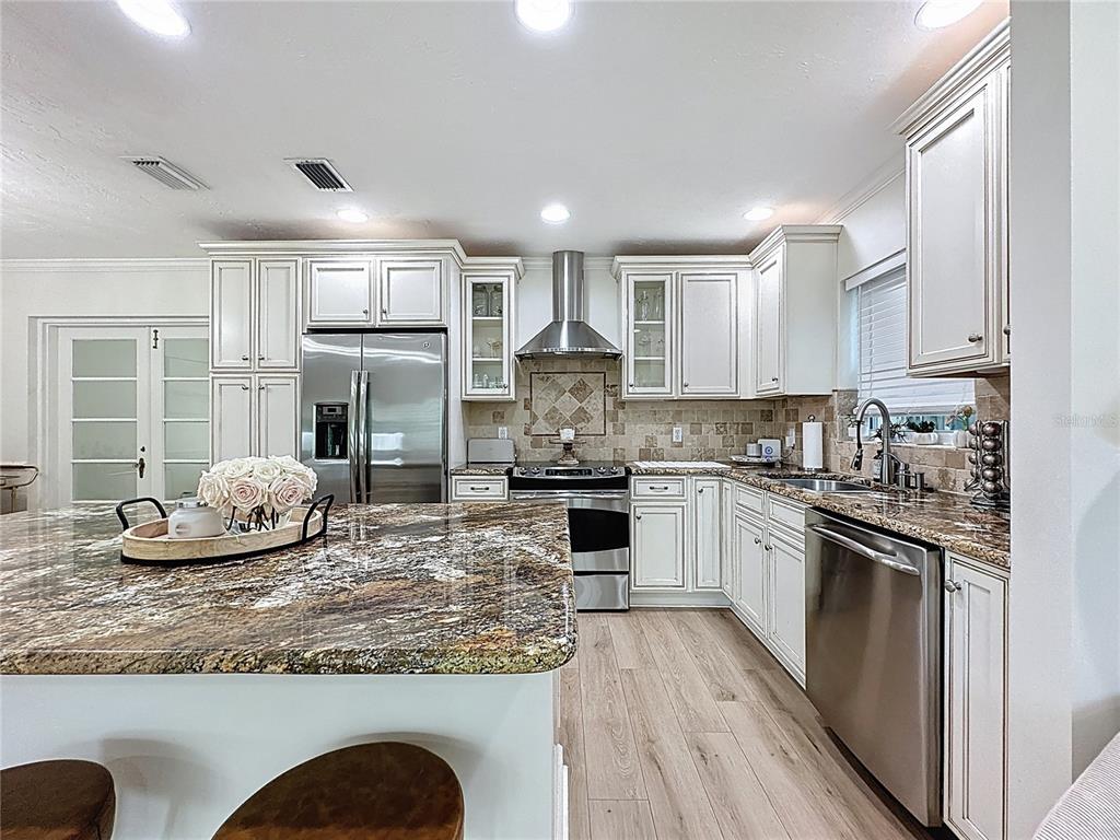 Orlando, Florida, 32804, United States, 2 Bedrooms Bedrooms, ,1 BathroomBathrooms,Residential,For Sale,1920096