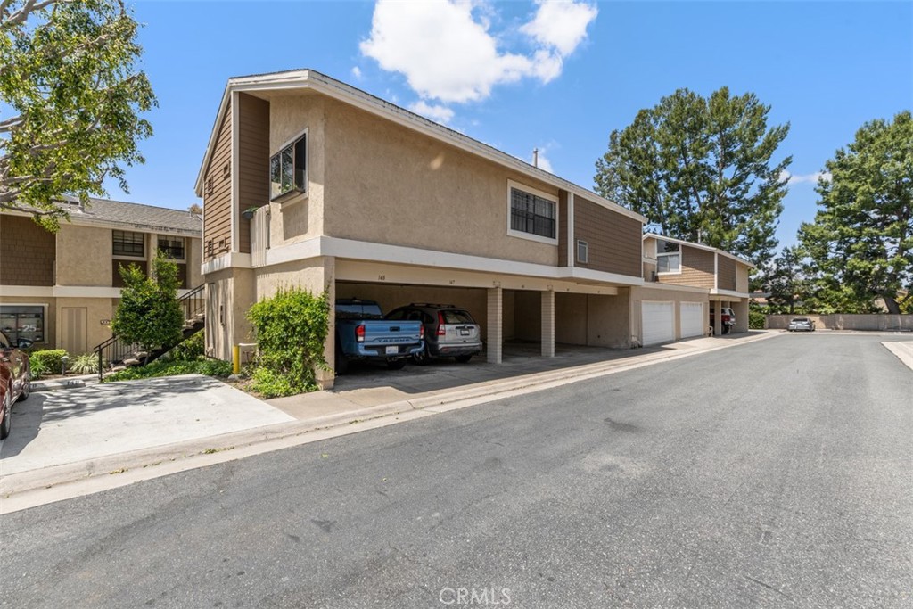 Irvine, California, 92620, United States, 1 Bedroom Bedrooms, ,2 BathroomsBathrooms,Residential,For Sale,1906882
