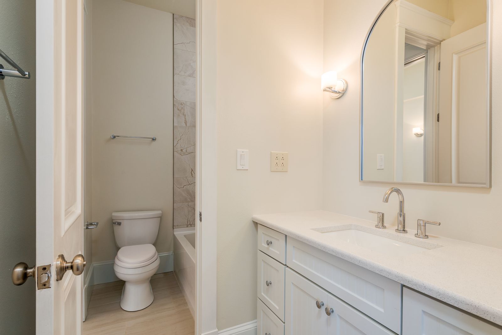 Clearwater, Florida, 33767, United States, 5 Bedrooms Bedrooms, ,5 BathroomsBathrooms,Residential,For Sale,1984474