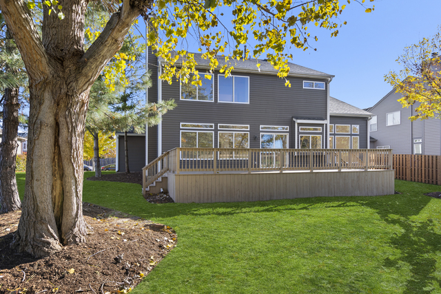 Lake in the Hills, Illinois, 60156, United States, 4 Bedrooms Bedrooms, ,3 BathroomsBathrooms,Residential,For Sale,1987015