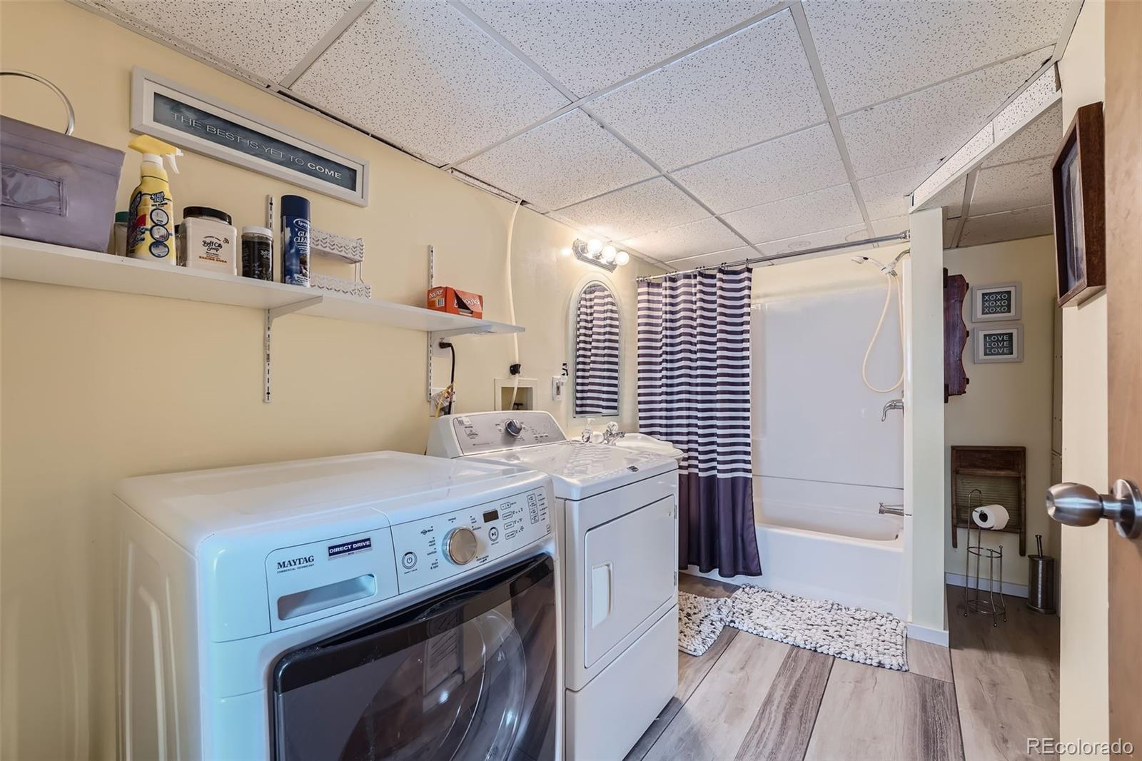 Arvada, Colorado, 80003, United States, 4 Bedrooms Bedrooms, ,4 BathroomsBathrooms,Residential,For Sale,1870696
