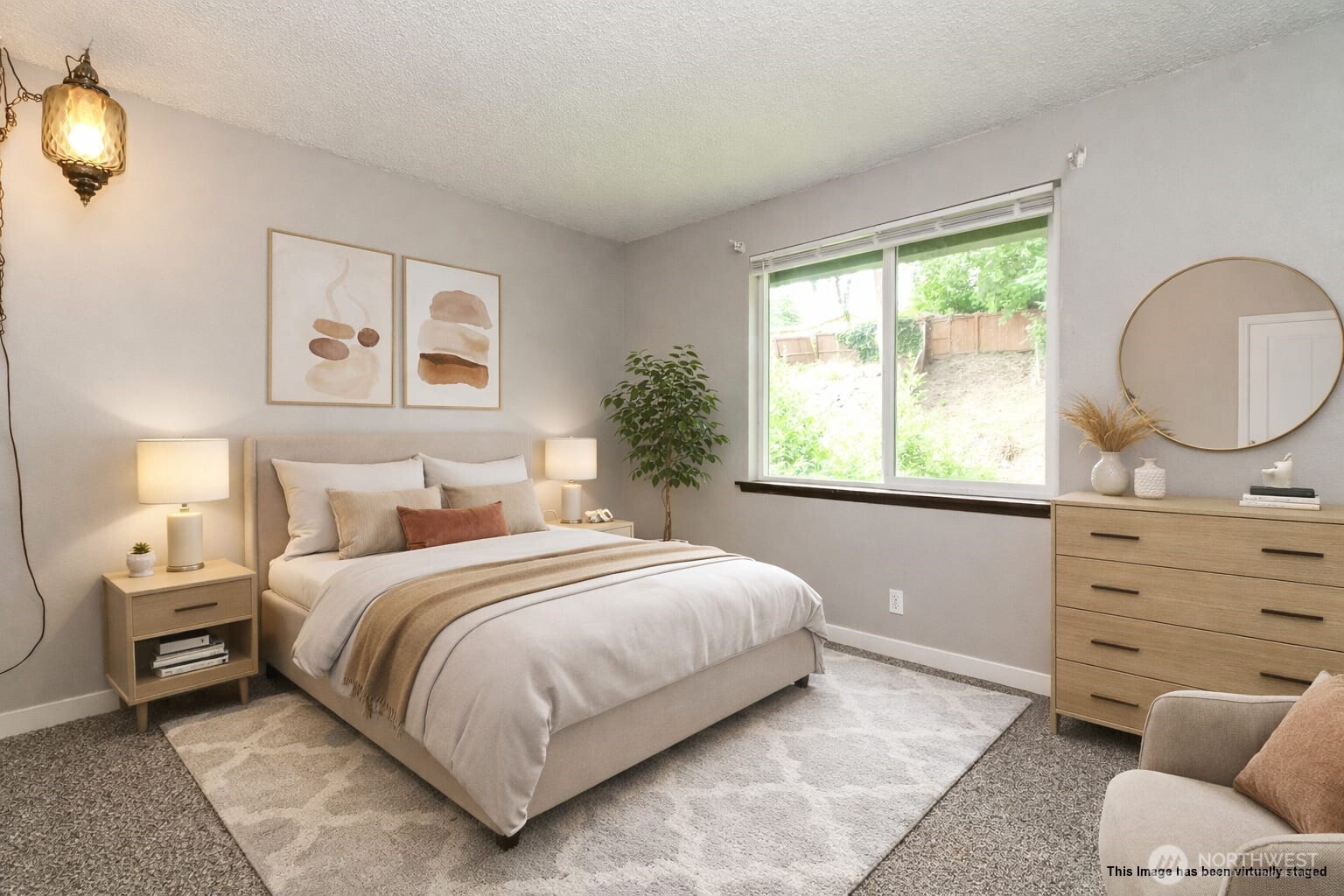 Tacoma, Washington, 98444, United States, 4 Bedrooms Bedrooms, ,2 BathroomsBathrooms,Residential,For Sale,1977336