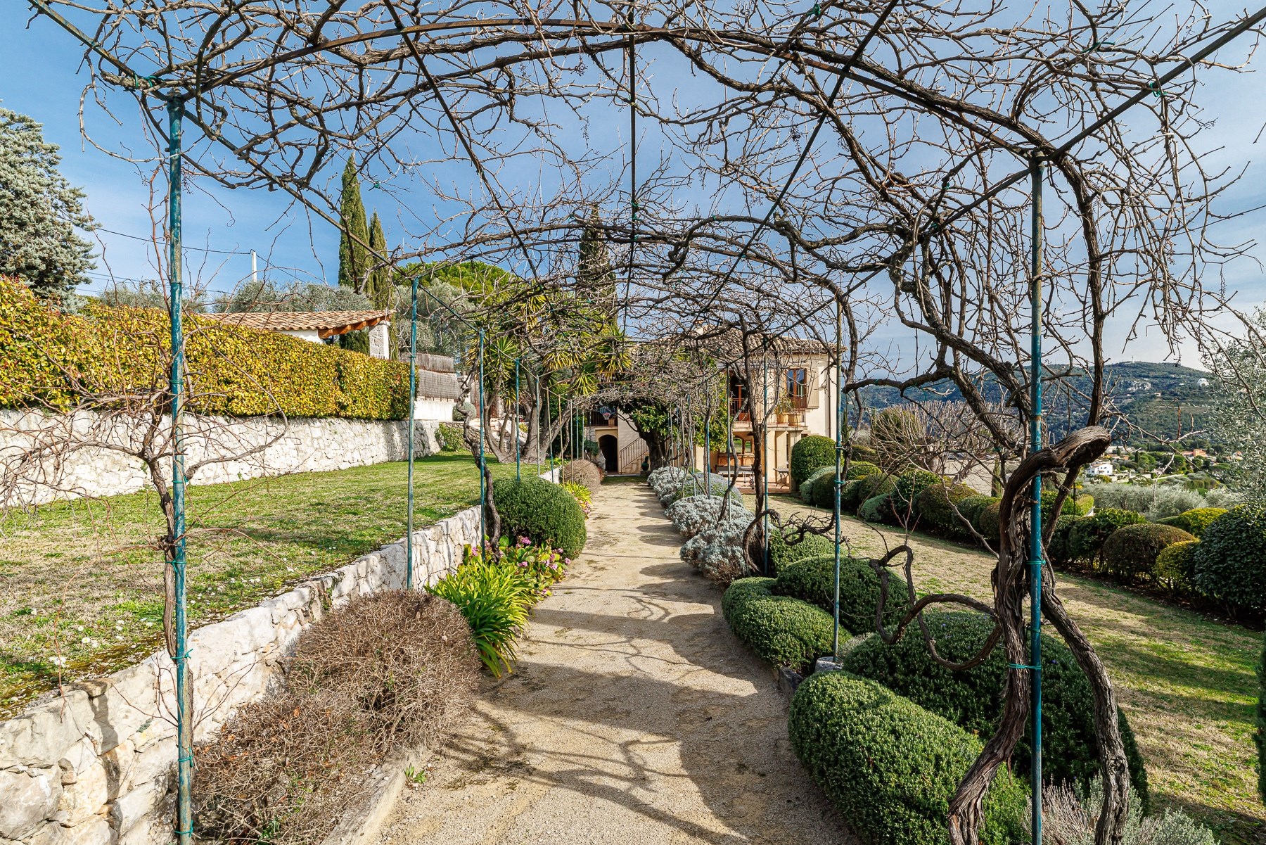  Renovated niçoise bastide with pool for sale in Gairaut, Nice: panoramic sea vi… - 物件實景